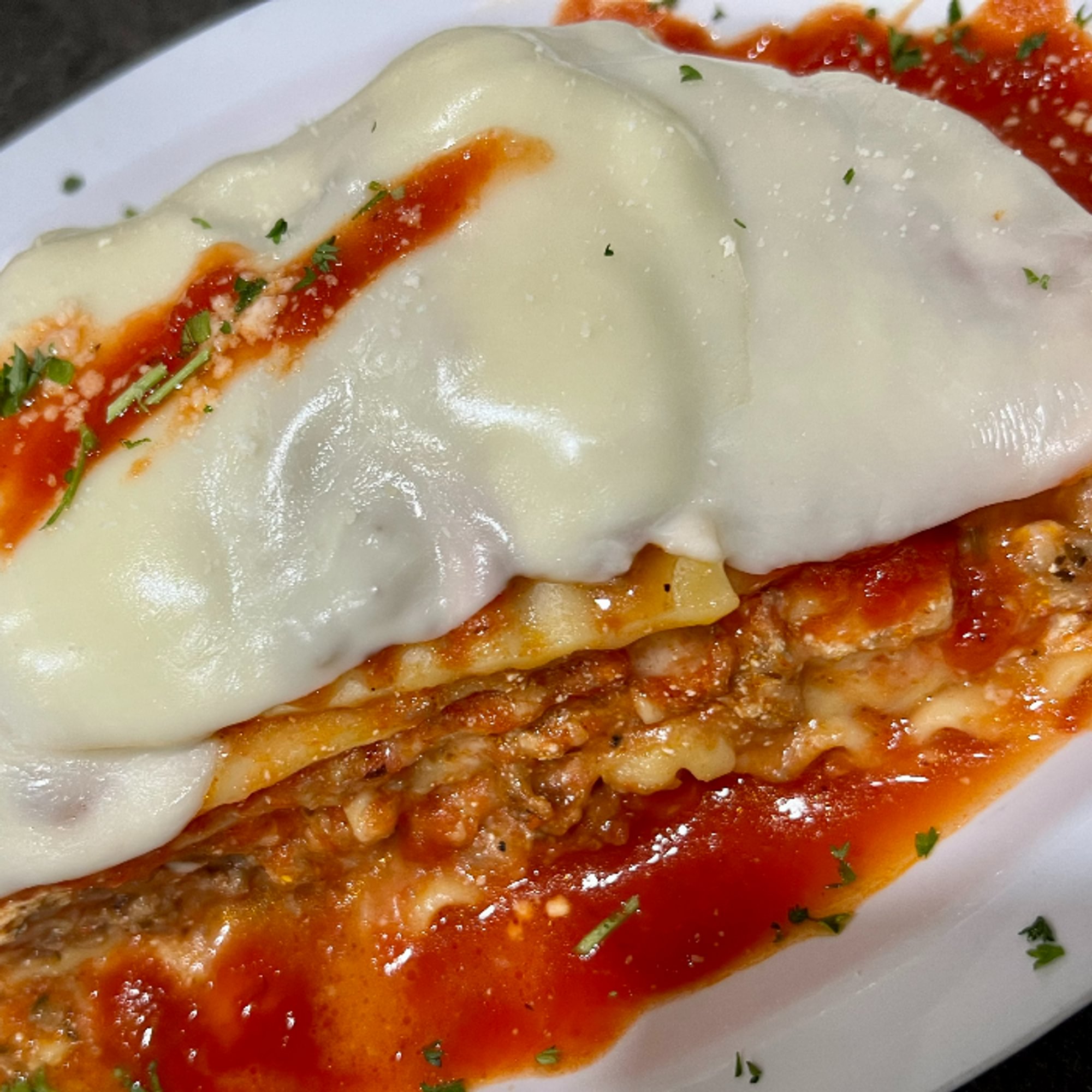 Lasagna con Carne LUNCH