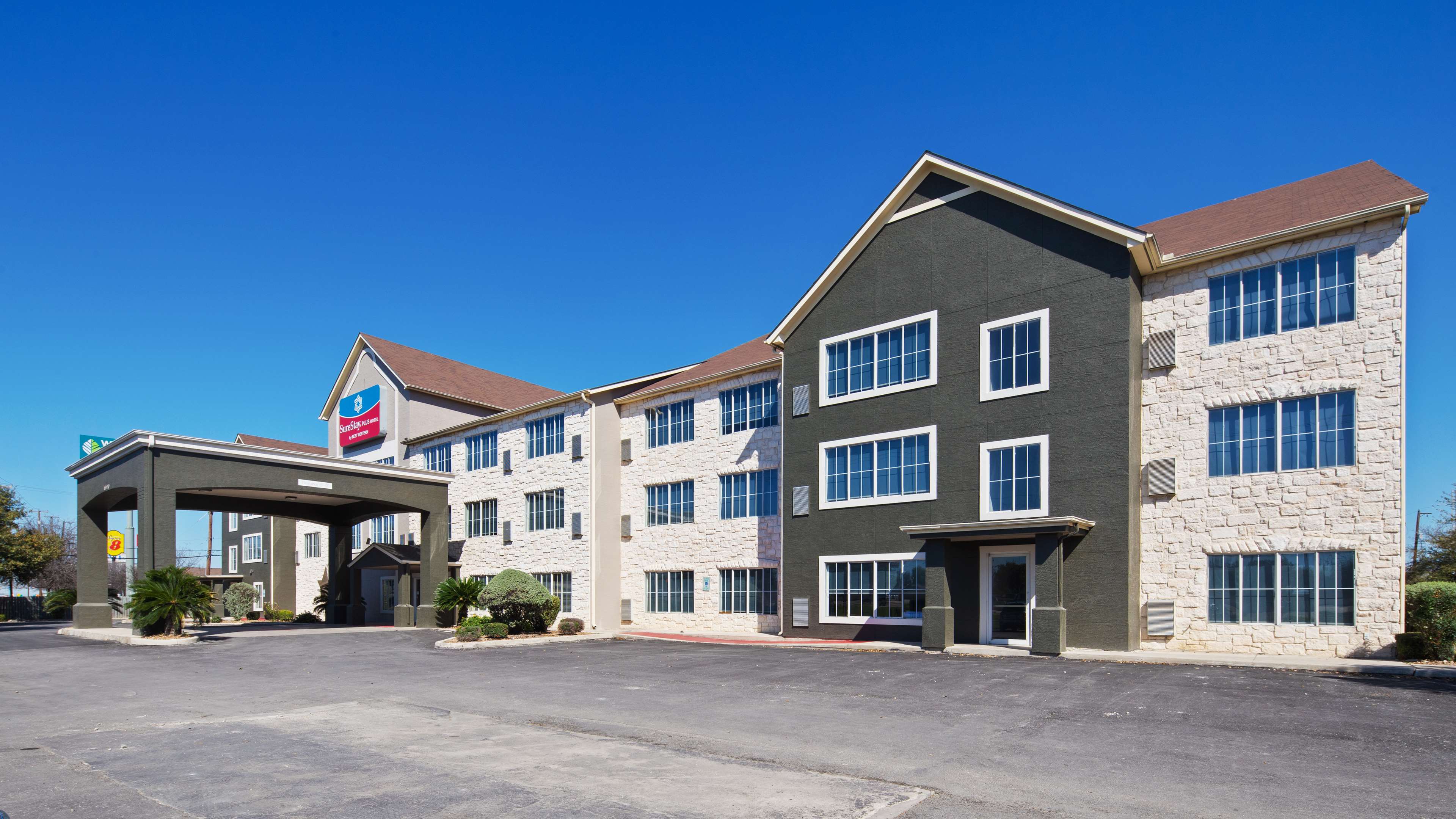 SureStay Plus by Best Western San Antonio Fort Sam Houston Photo