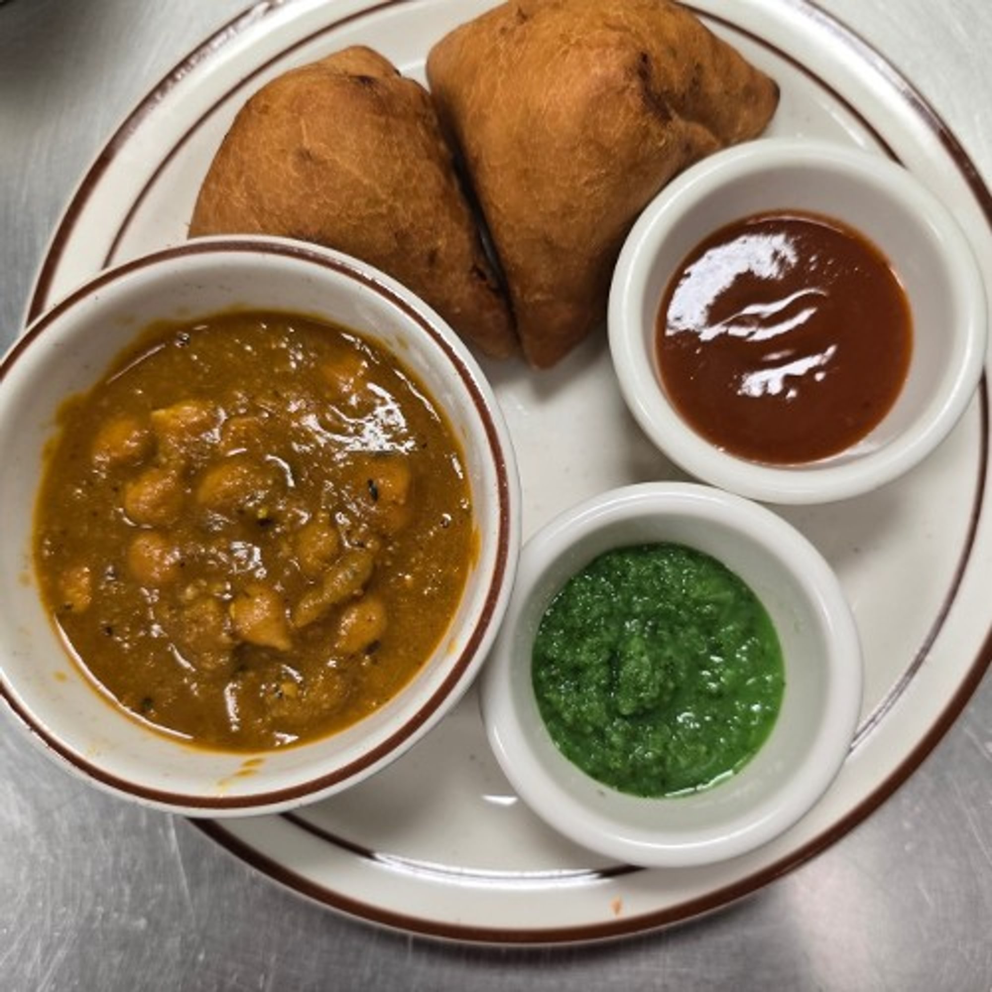 Vegetable Samosa (2pc)