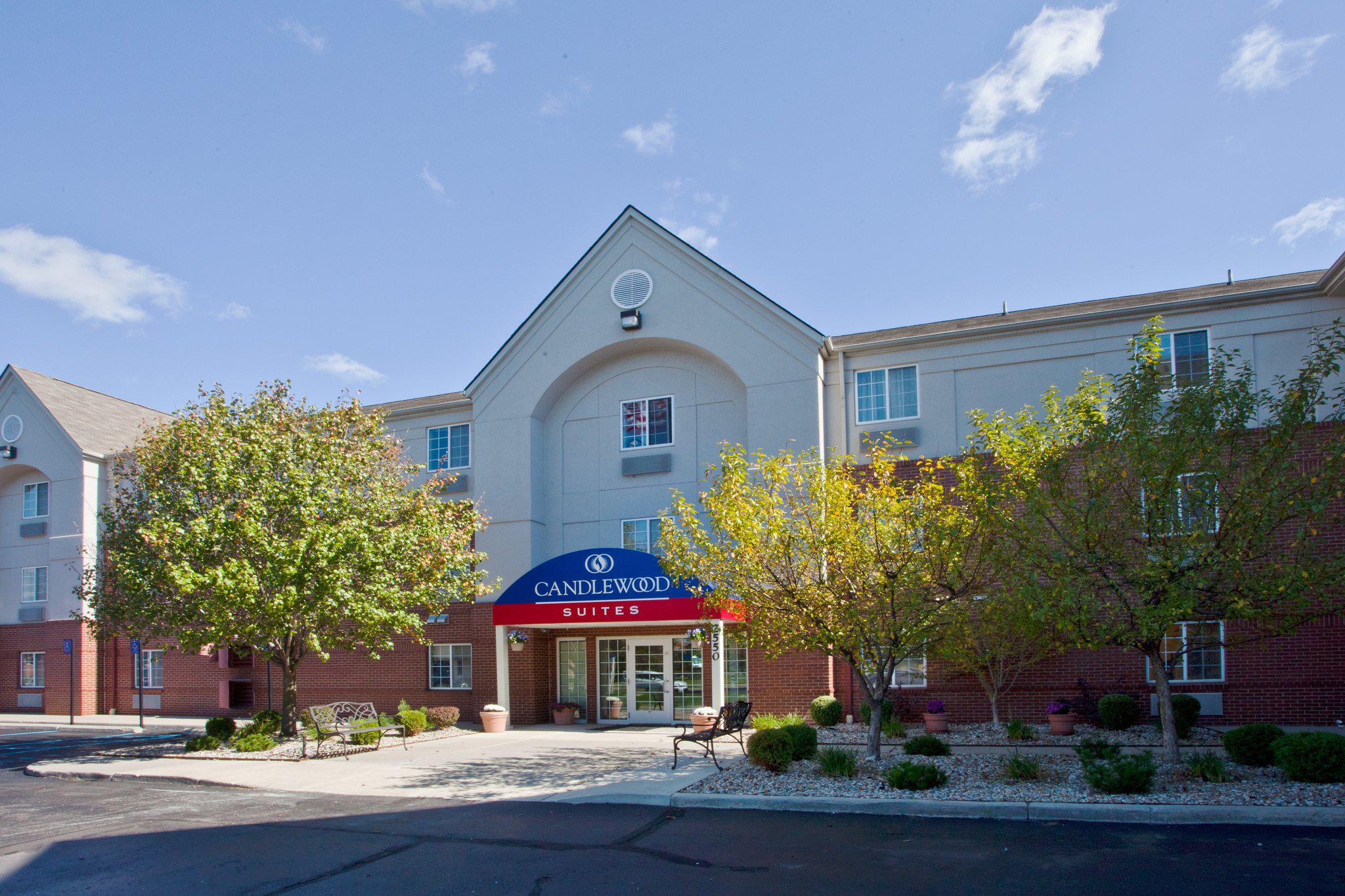 Candlewood Suites Detroit-Troy Photo