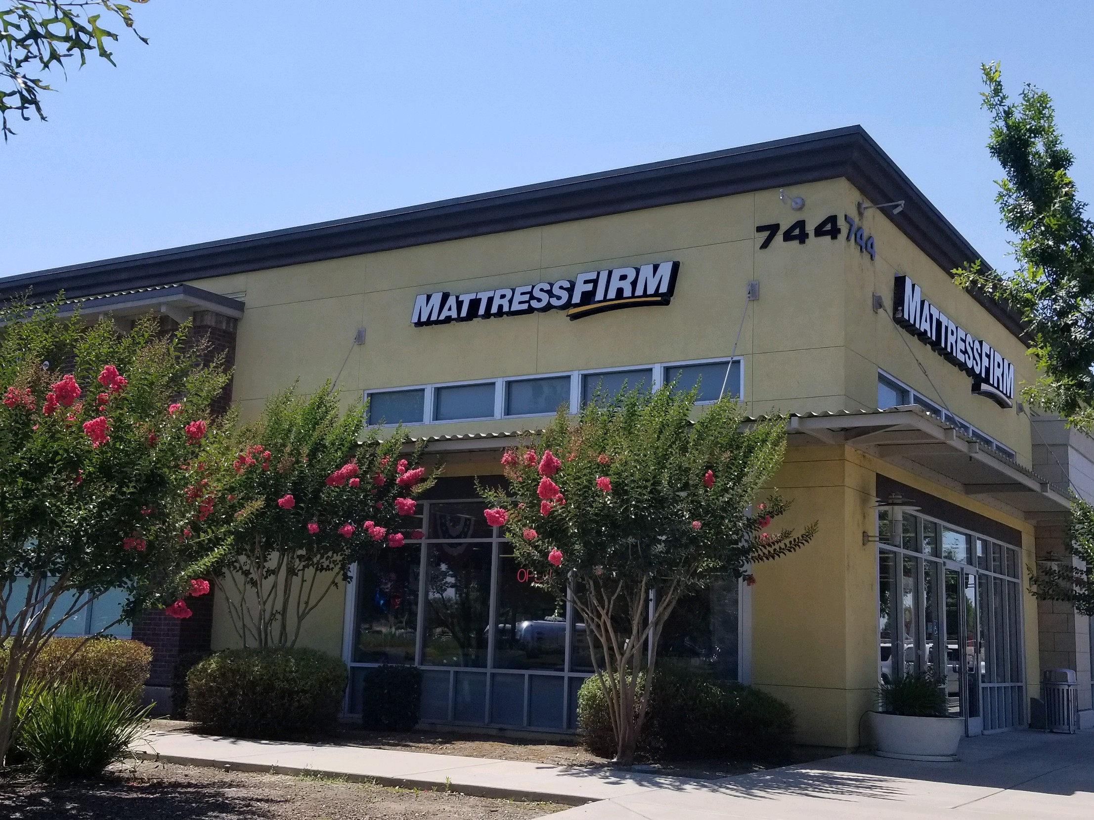 Mattress Firm West Sacramento Photo