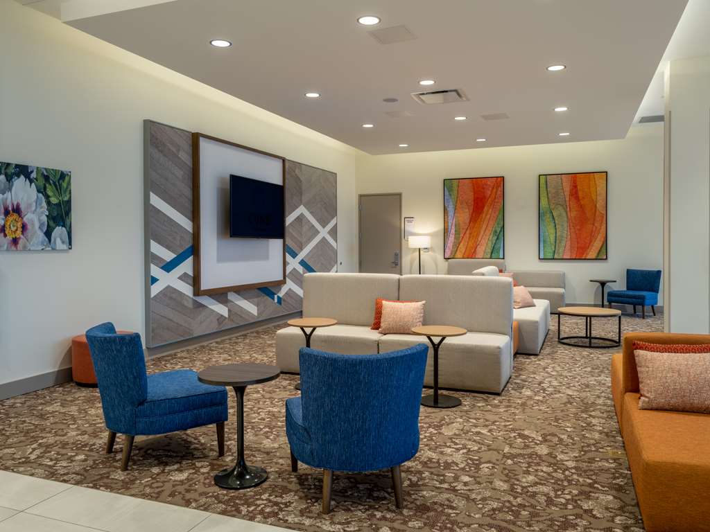 Hilton Garden Inn Jeffersonville Louisville North Image