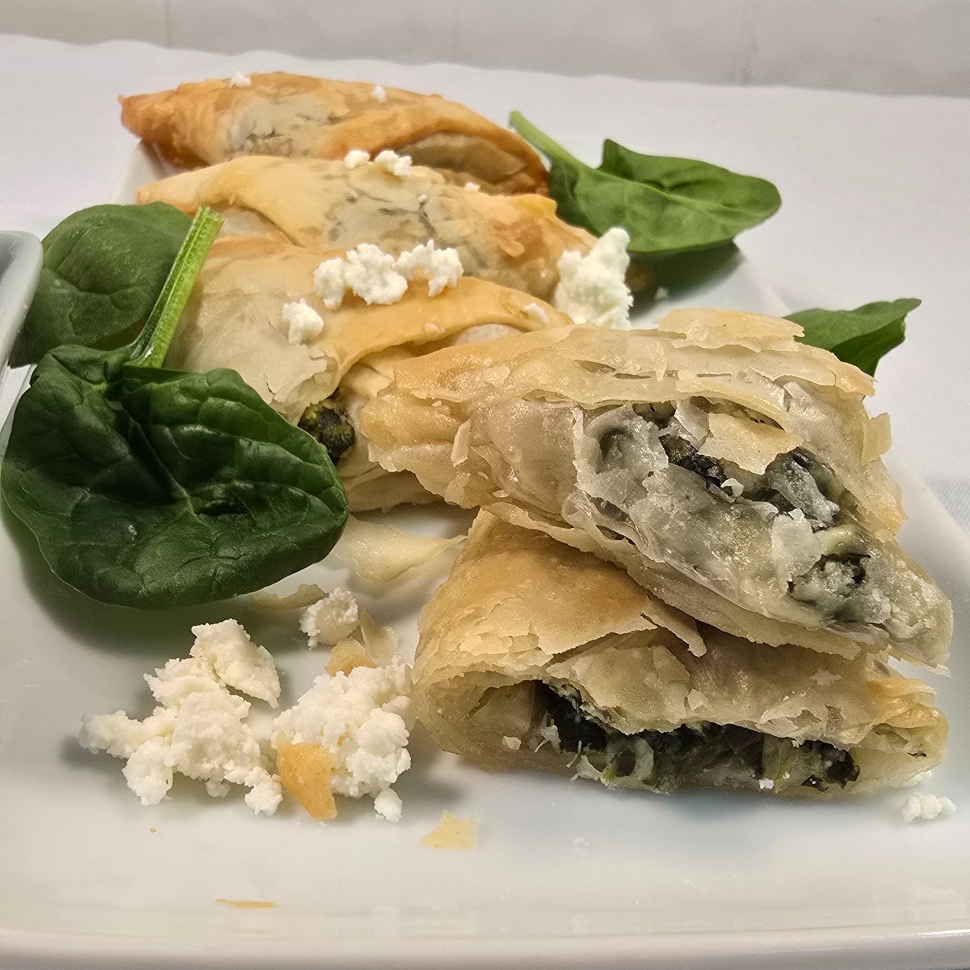 Spanakopitakia / Spinach Triangles