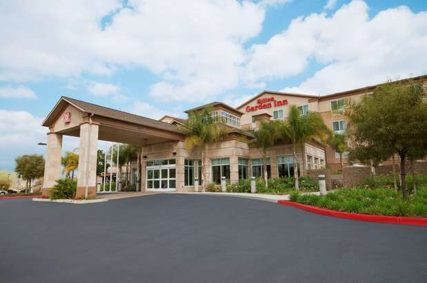 Images Hilton Garden Inn San Bernardino