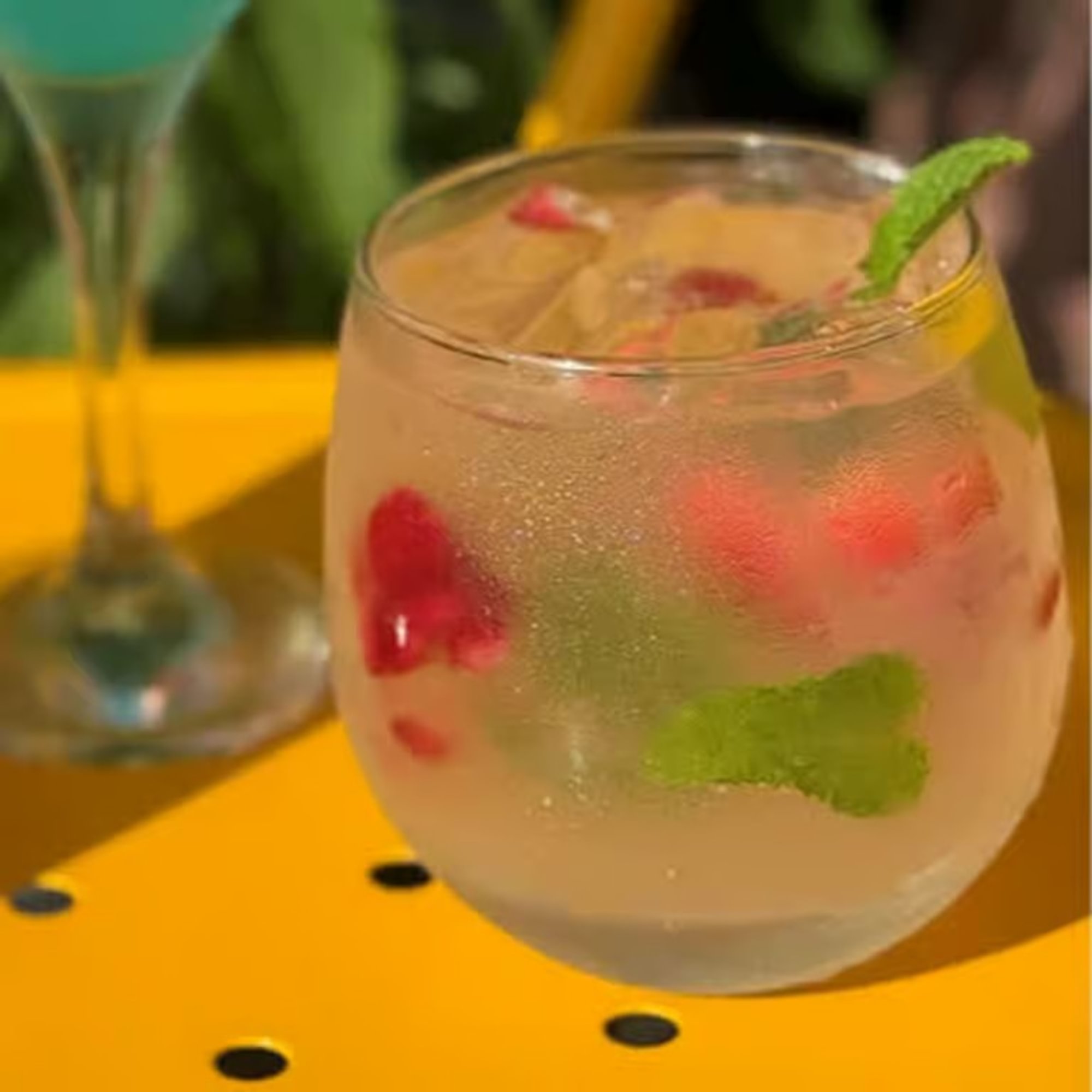 Crystal Berry Fizz