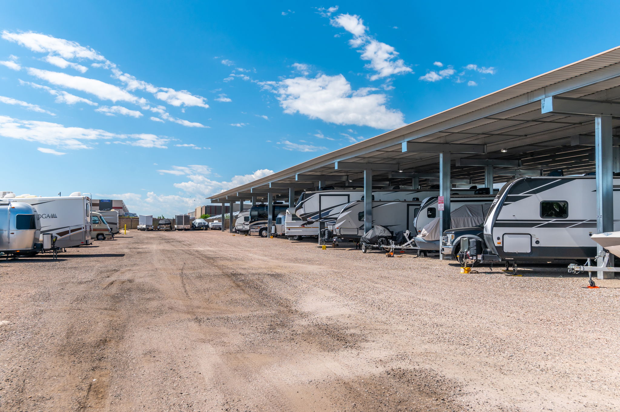 goHomePort RV, Boat and Self Storage Englewood (Dove Valley), 14200 E