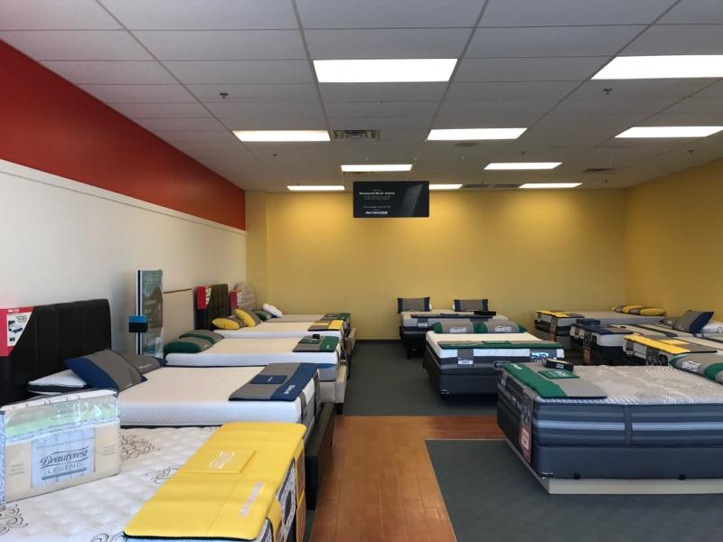 Mattress Firm Colonial Town Photo