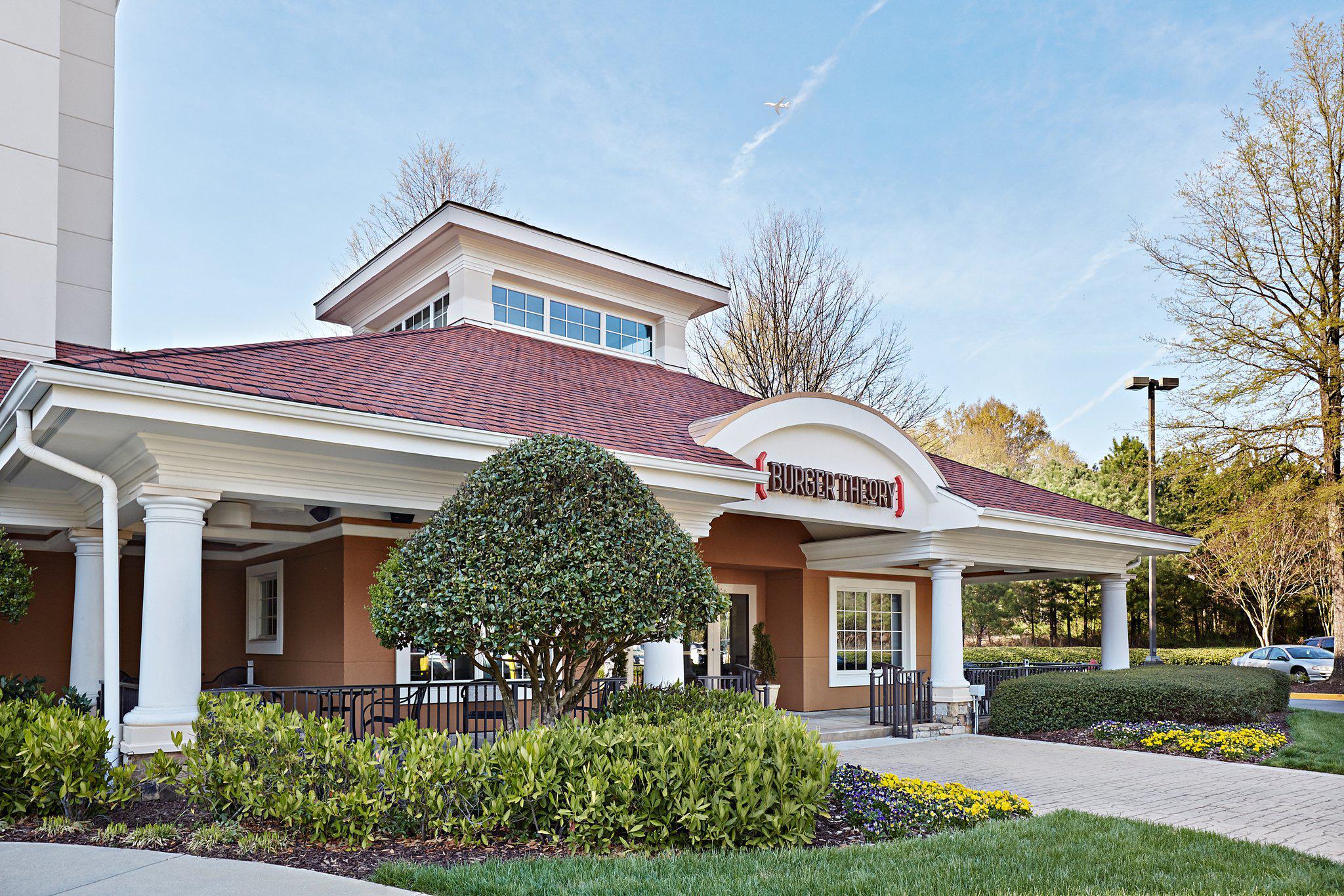 Holiday Inn Atlanta Airport South Photo