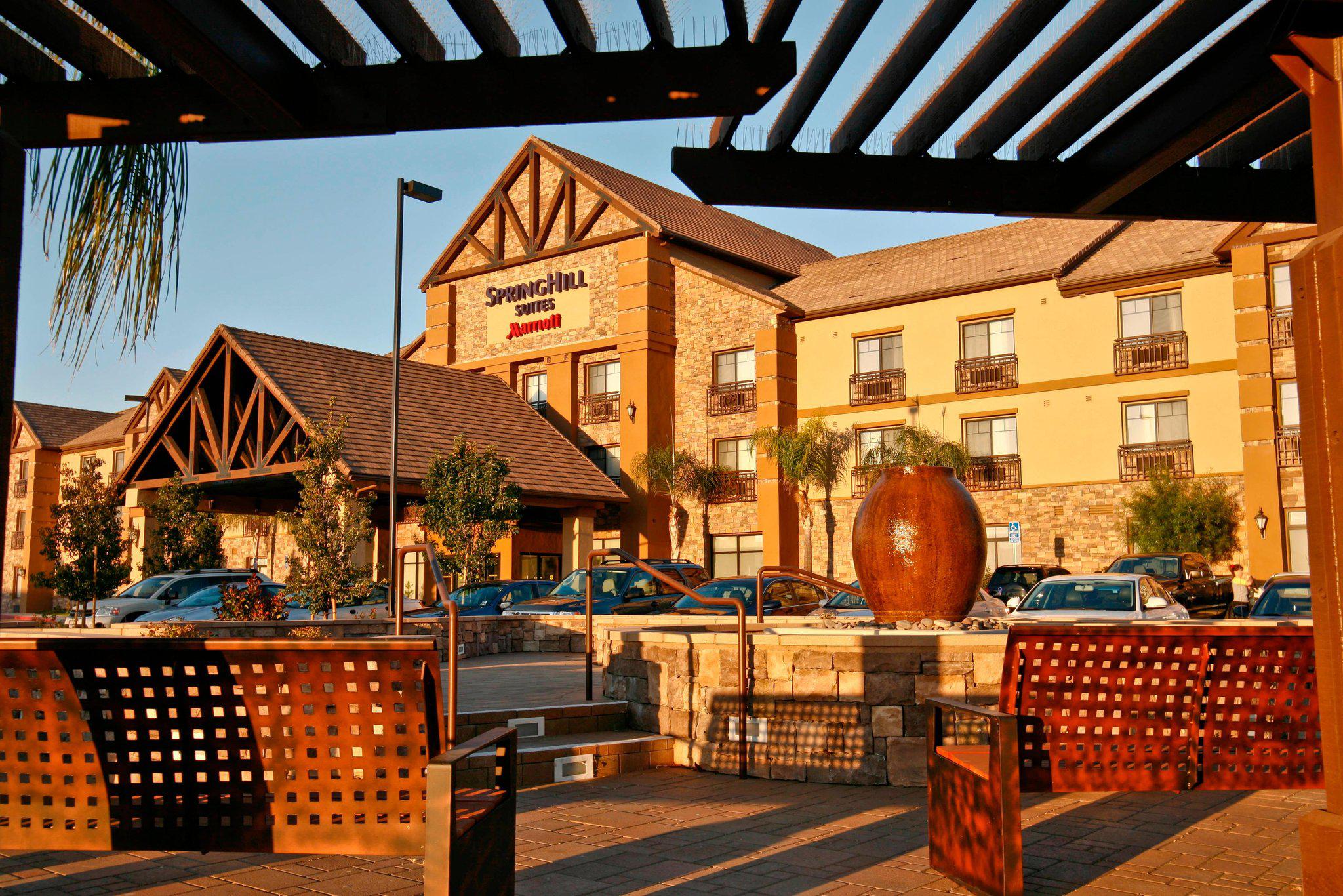 SpringHill Suites by Marriott Temecula Valley Wine Country Photo