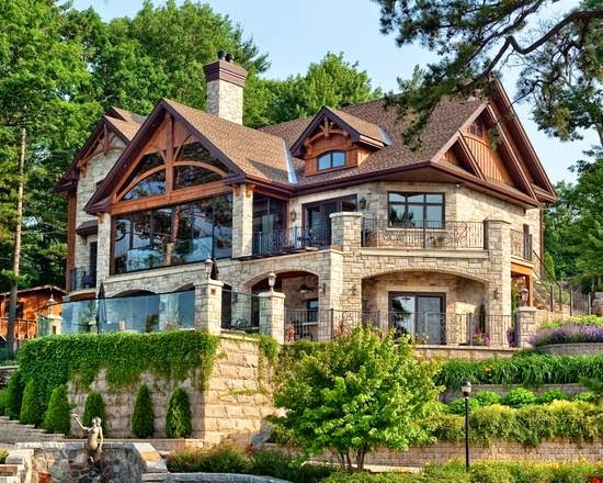 Oscar Vasquez Realtor Image