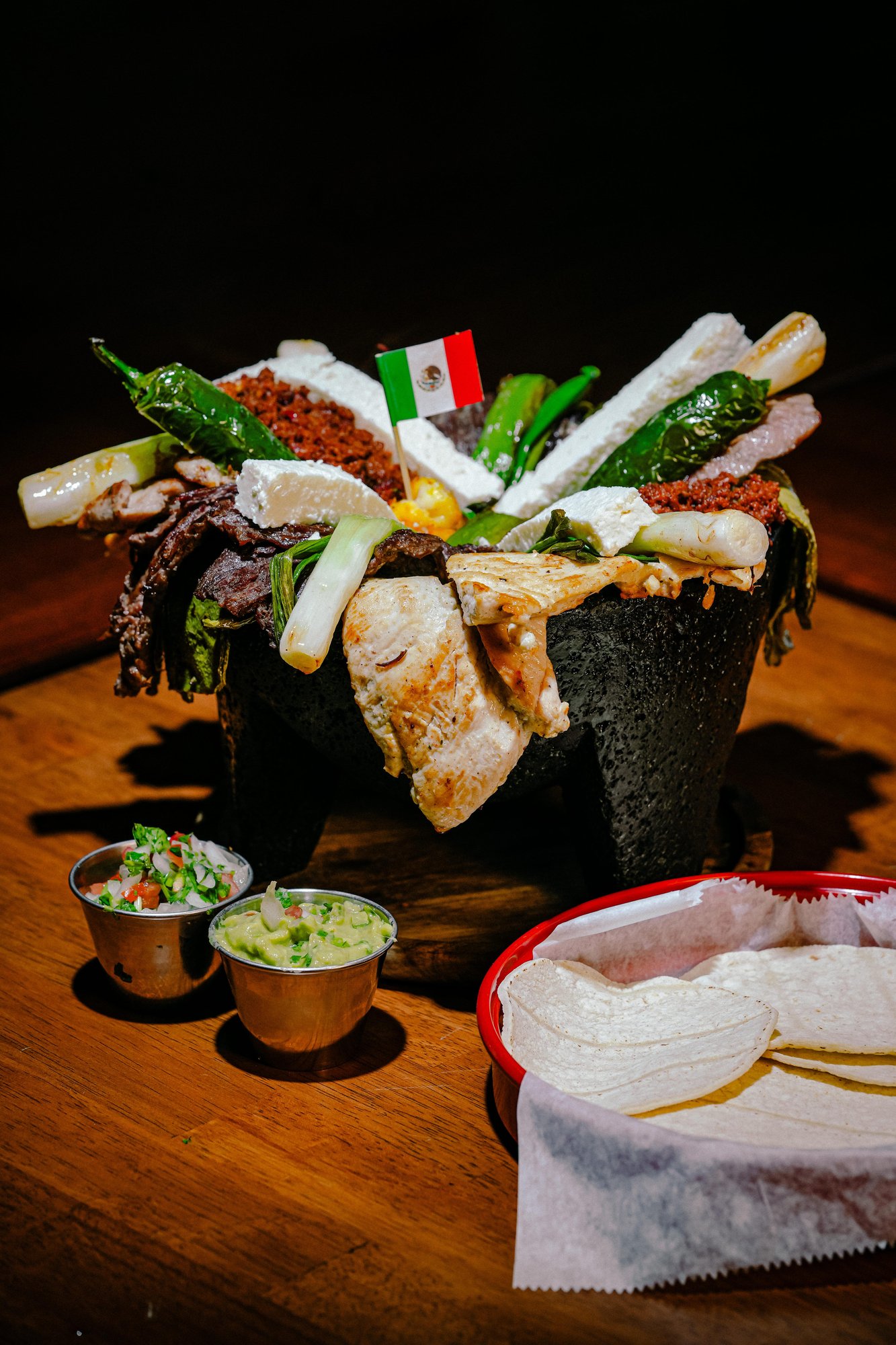Molcajete Mixto