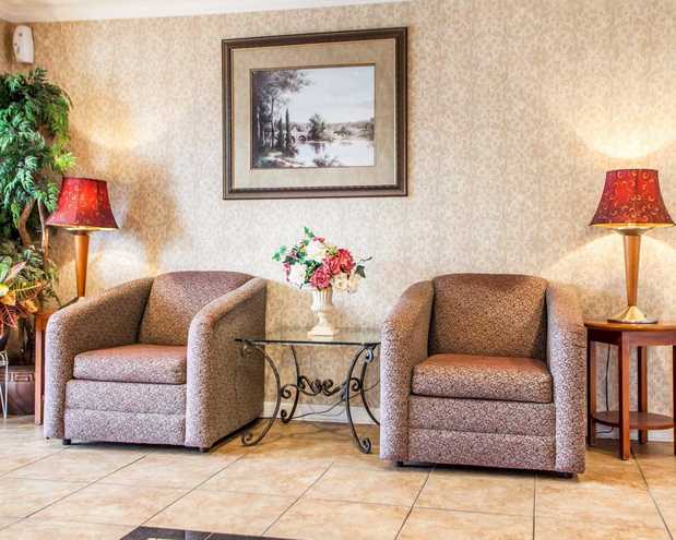 Images Rodeway Inn