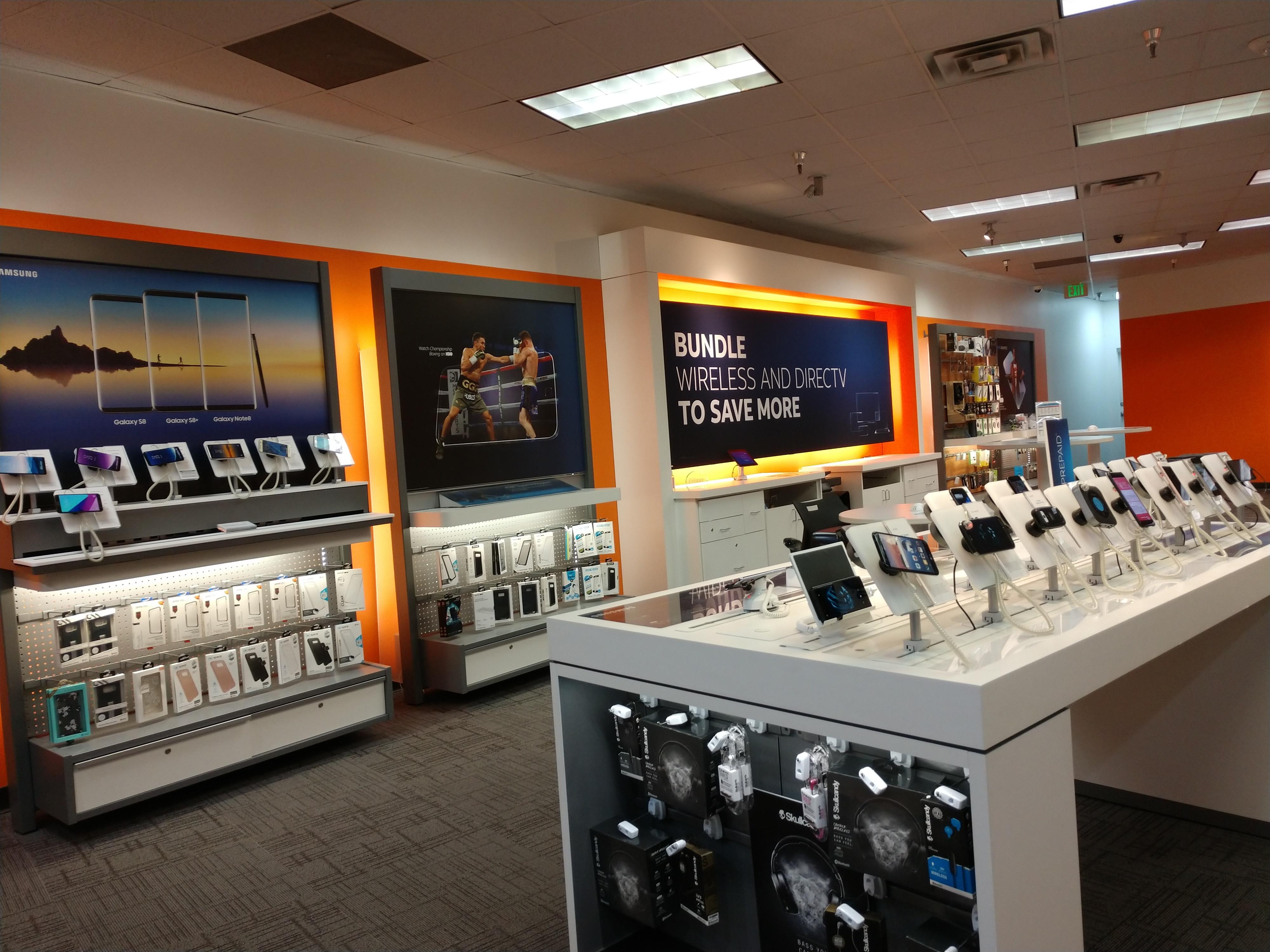 AT&T Store Photo