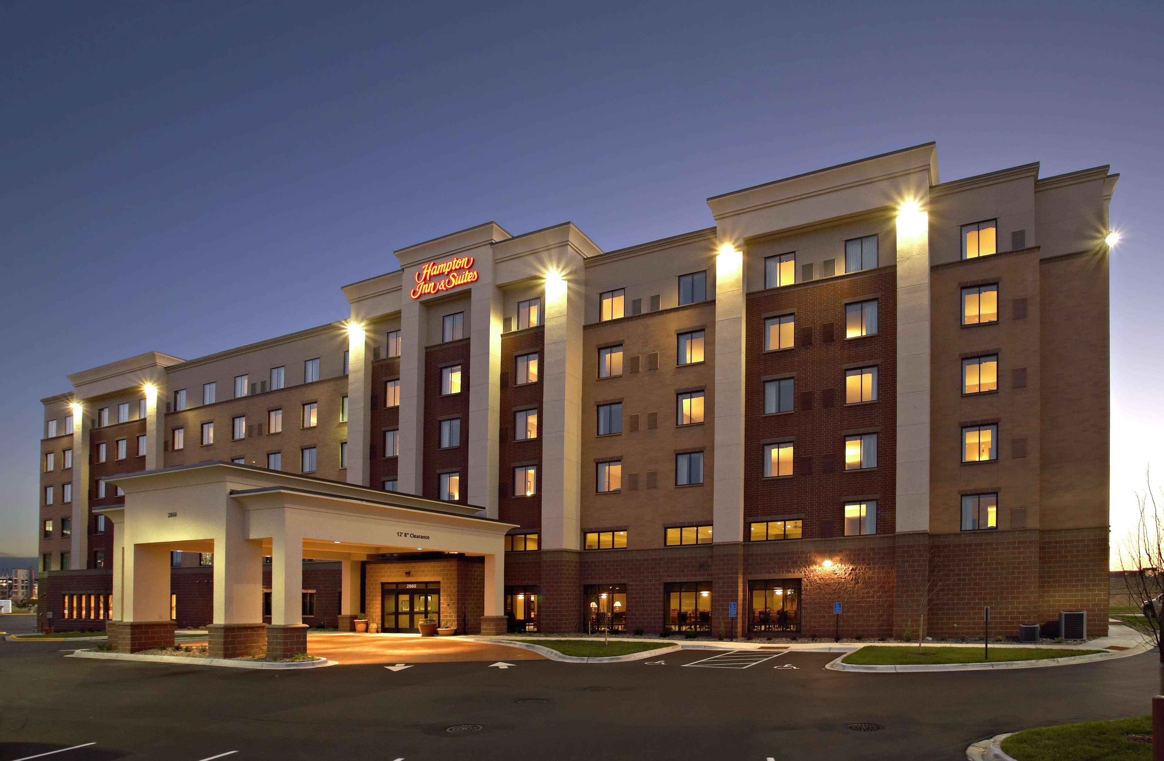 Hampton Inn Suites Minneapolis St Paul Arpt-Mall of America Photo