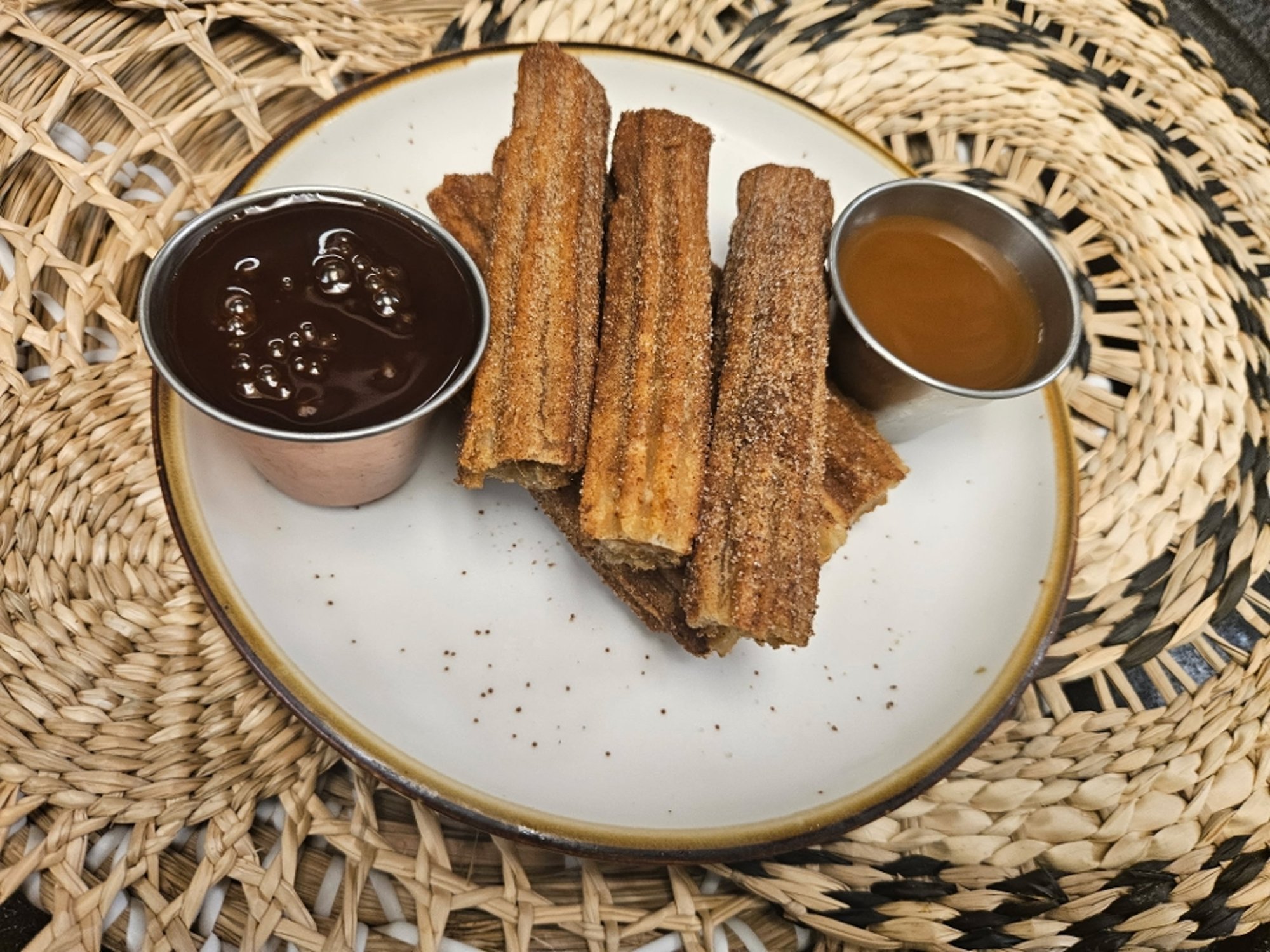 CHURROS