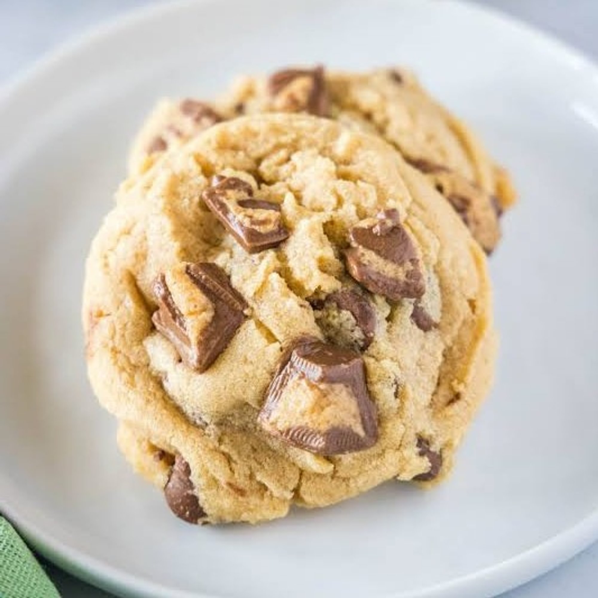 Reese's Peanut Butter Cookie