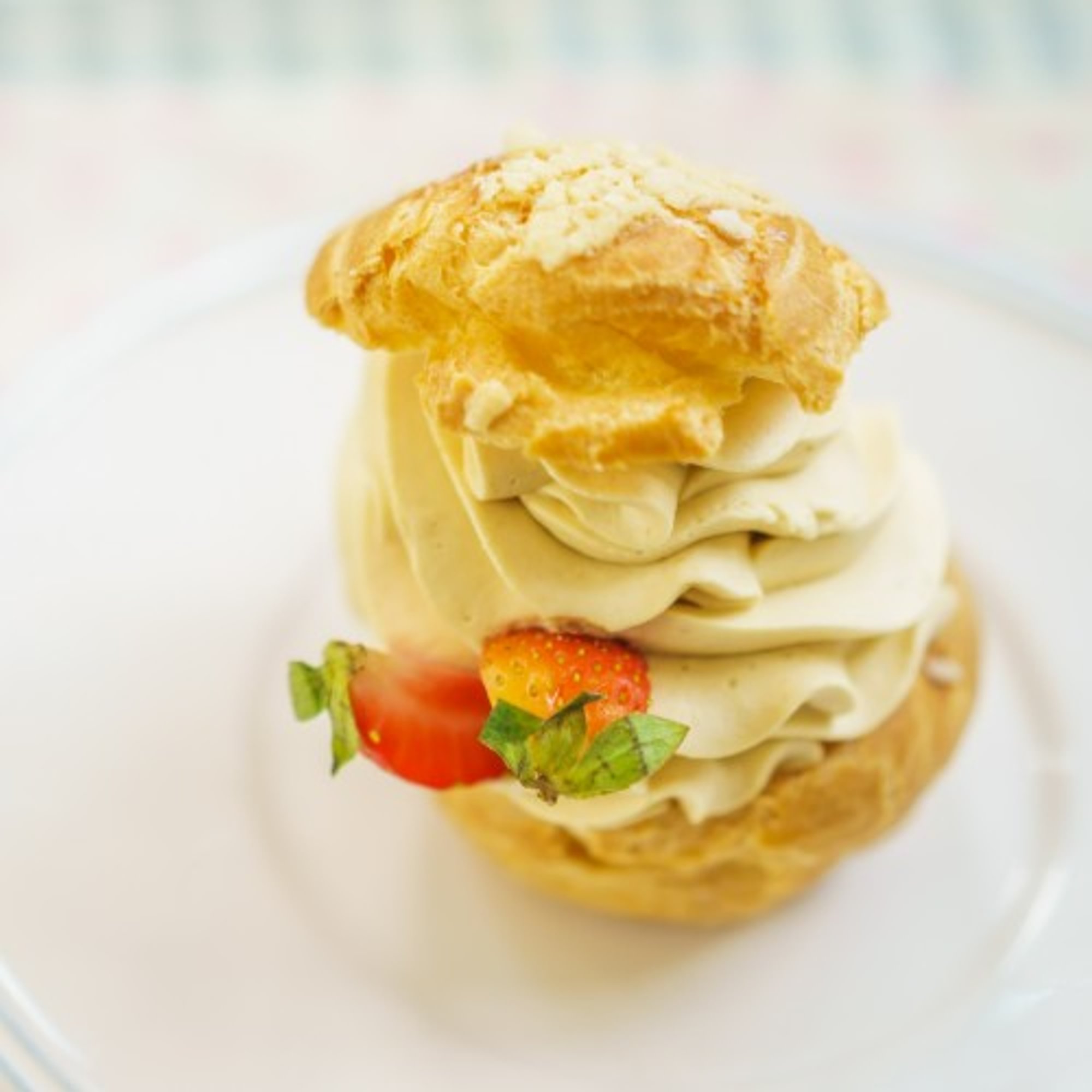 Choux a La Créme