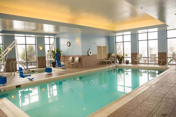 Images Hampton Inn & Suites Blairsville