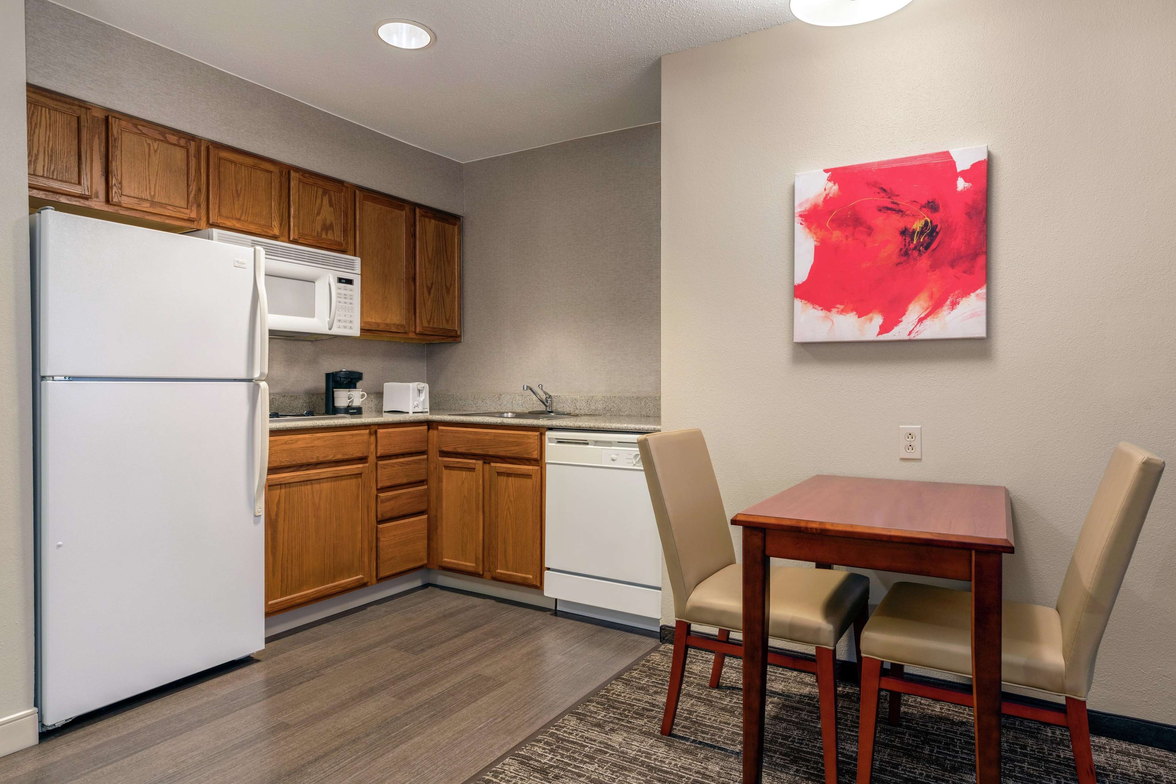 Homewood Suites by Hilton Providence-Warwick Photo