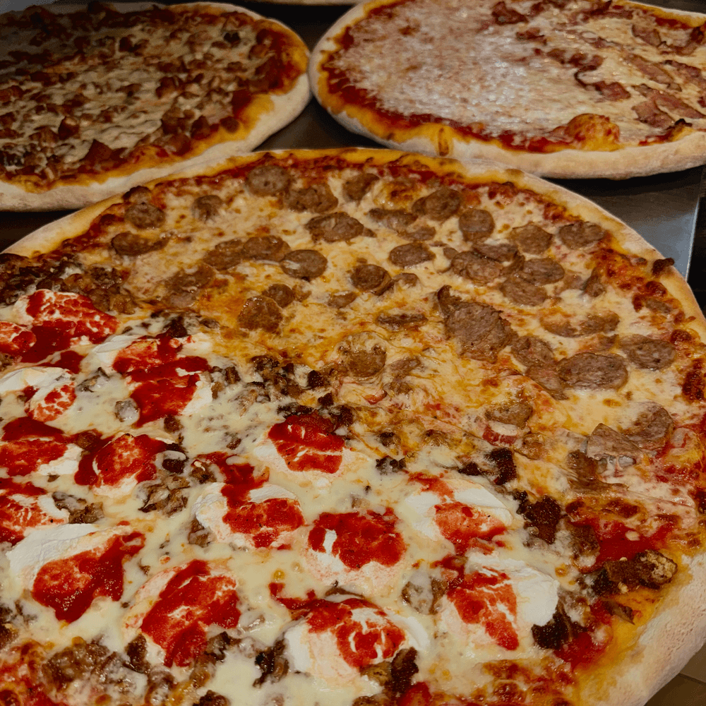LARGE SPECIALTY PIZZA