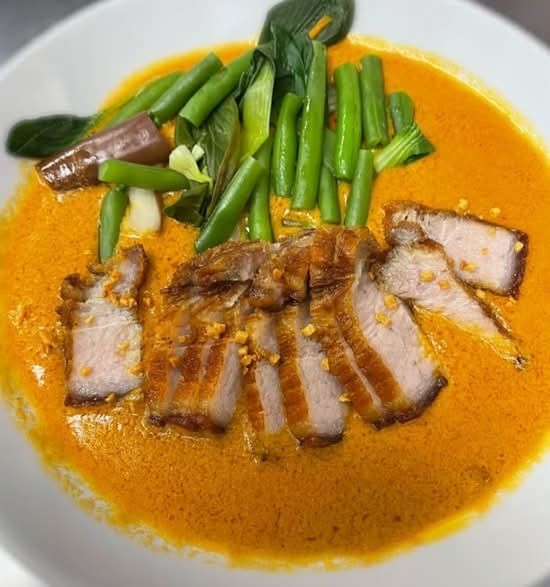 Kare-Kare (Pork Kawali) with Rice