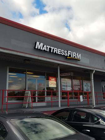 Images Mattress Firm Hawthorne
