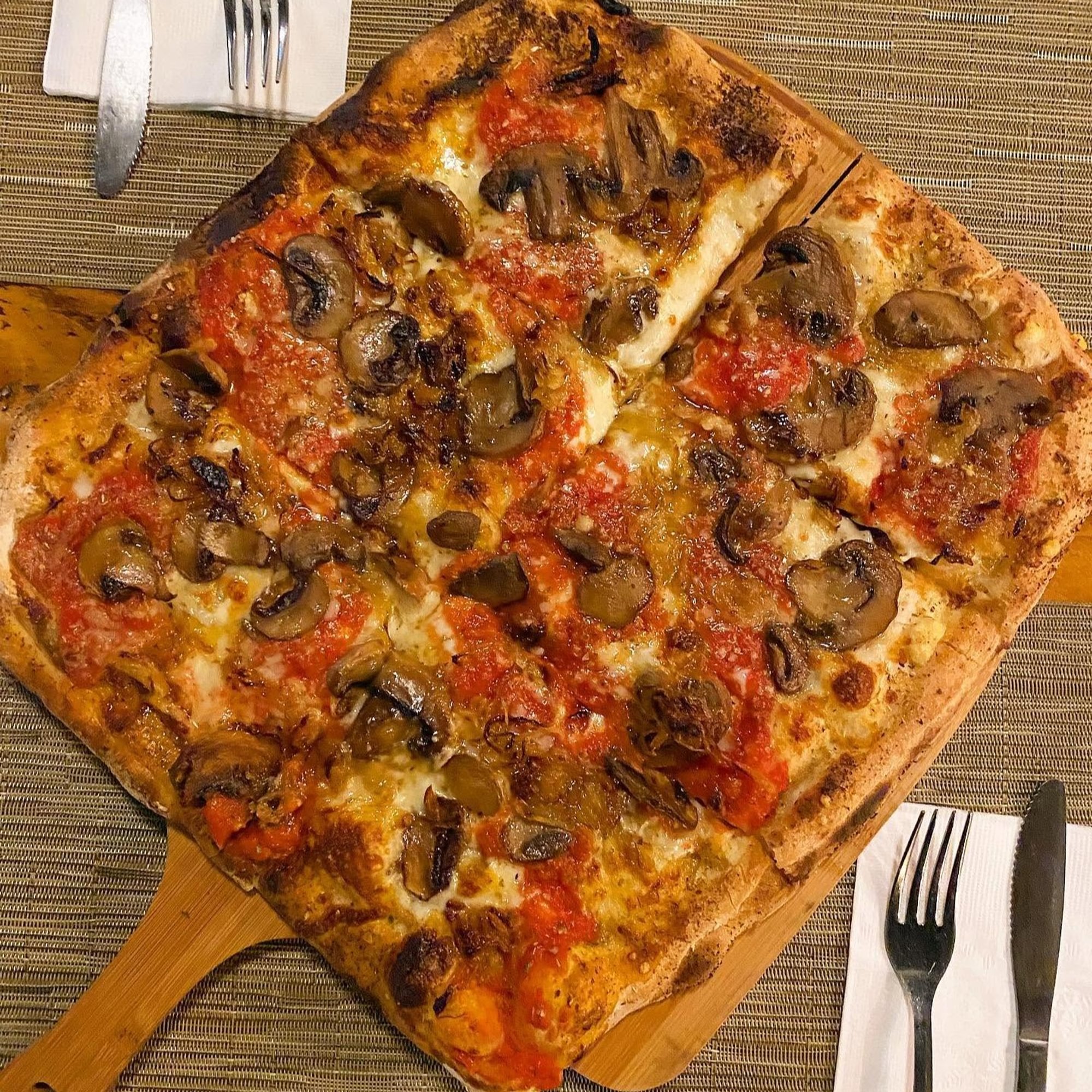 Grandma Pizza