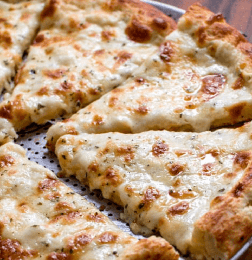 Alfredo pizza