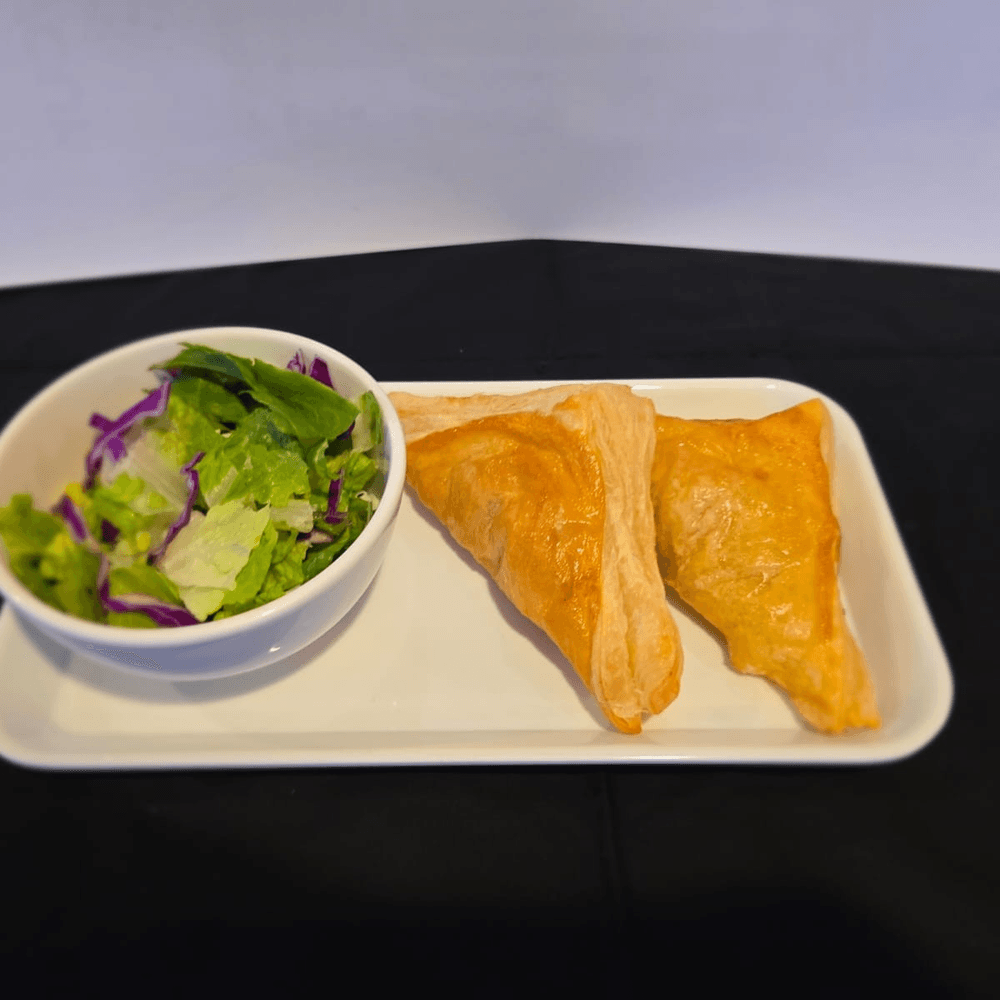 Bengal Chicken Samosa and Green salad
