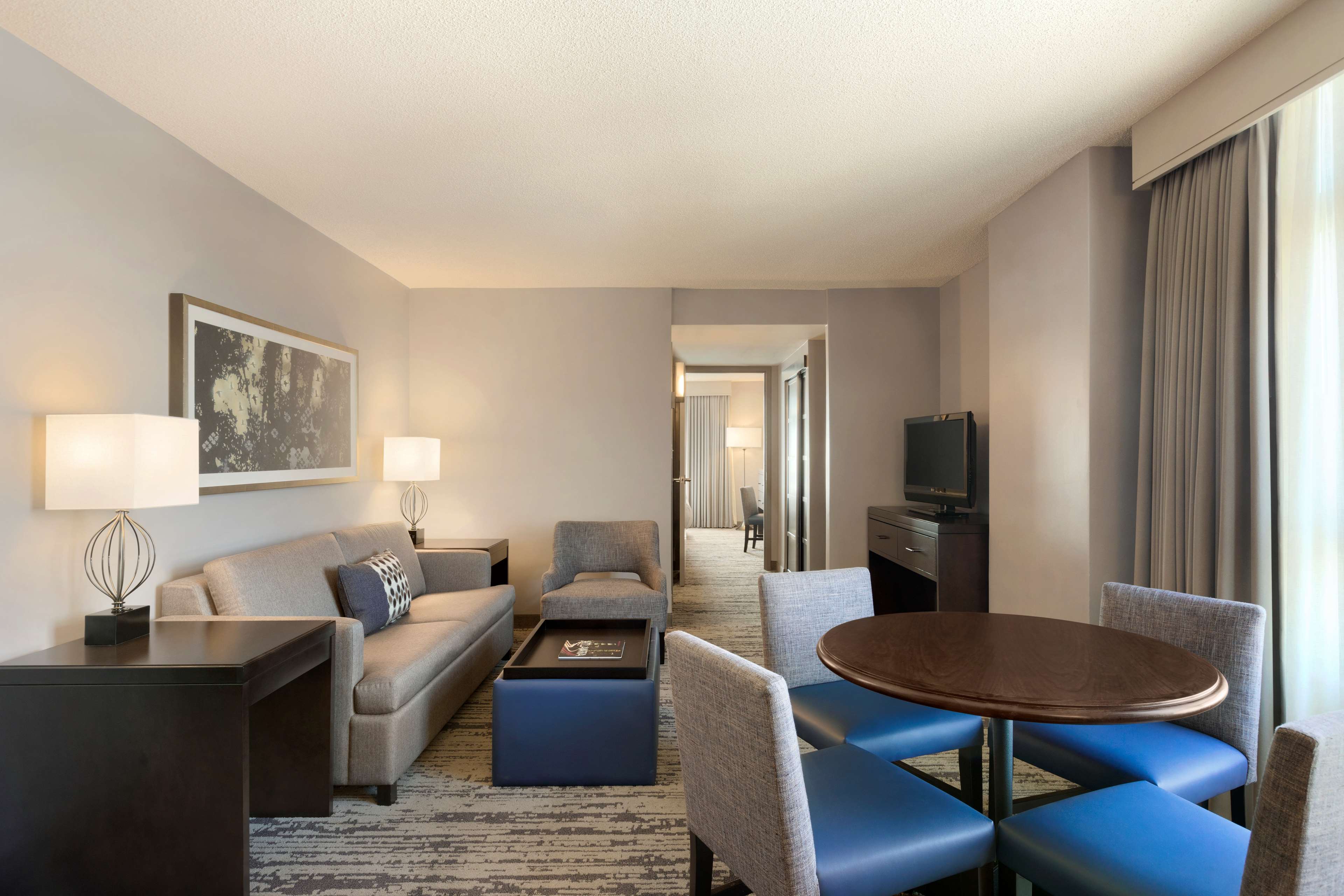 Guest room