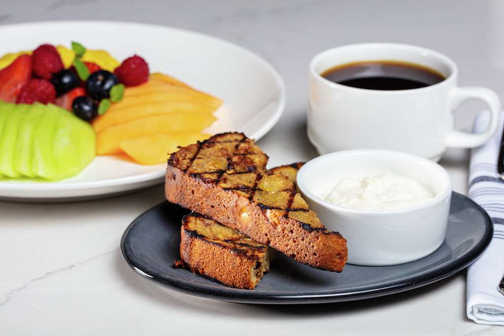 The Higgins Hotel New Orleans, Curio Collection by Hilton Image