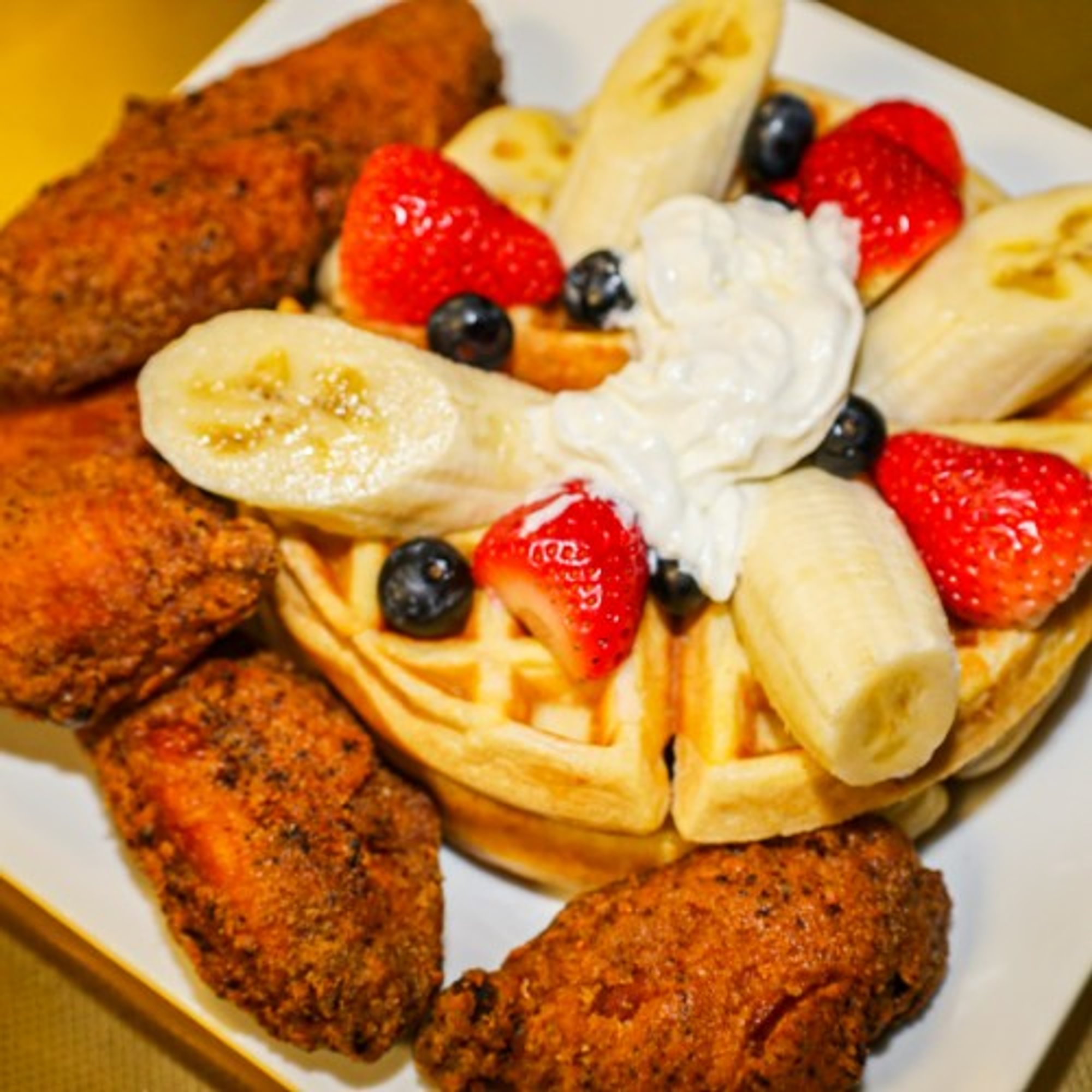 Chicken & Waffles Lunch
