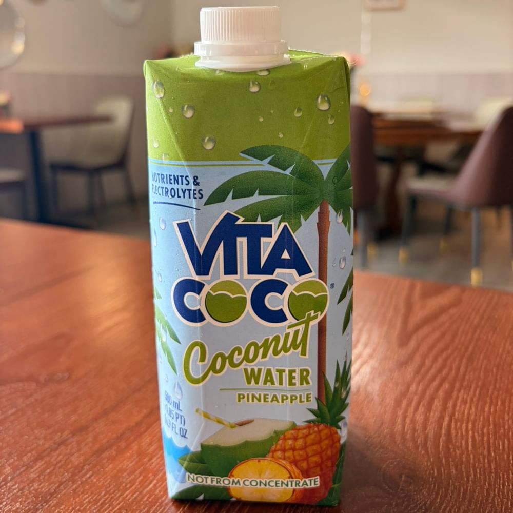 Vita Coconut 🌴Water Pineapple 🍍