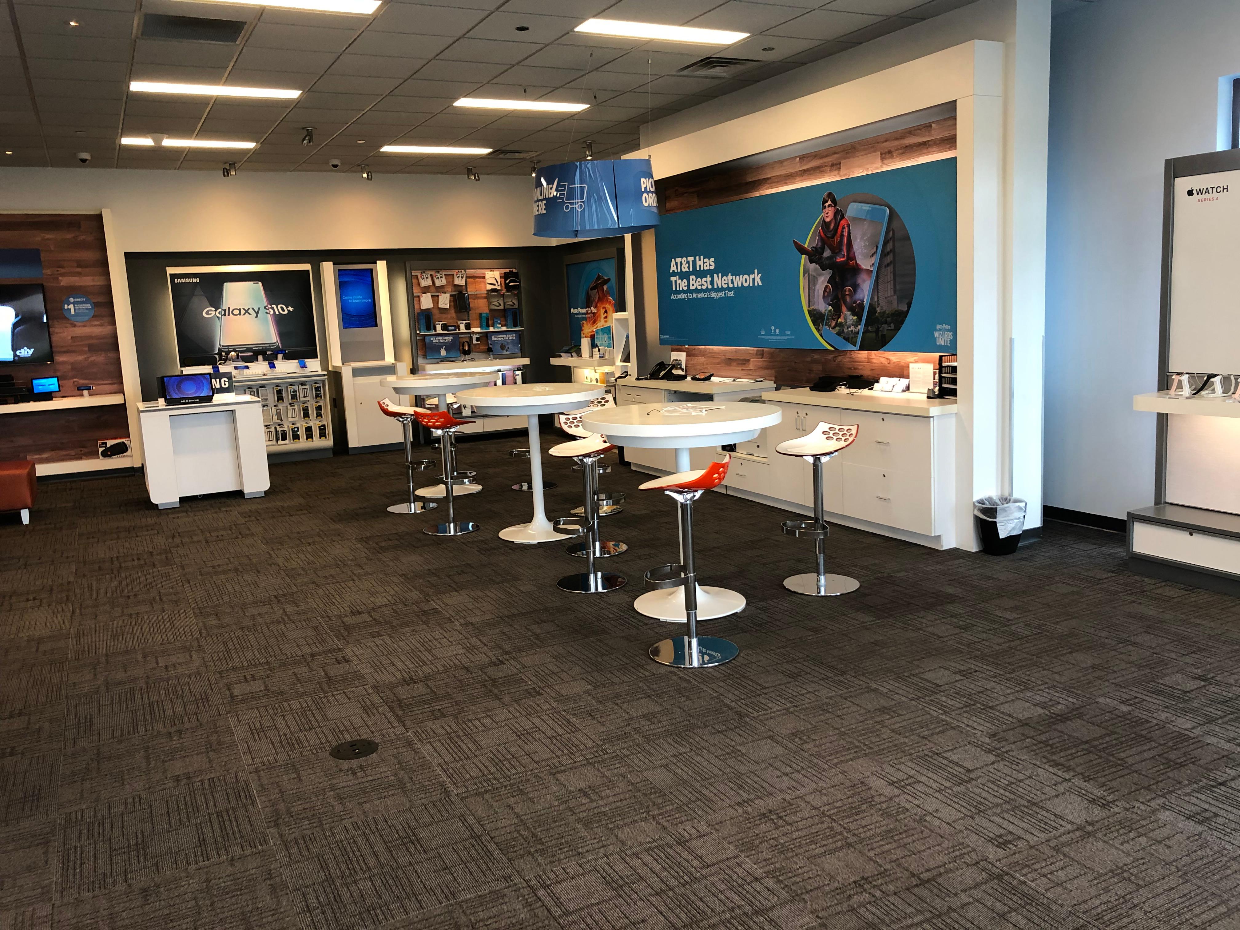 AT&T Store Photo