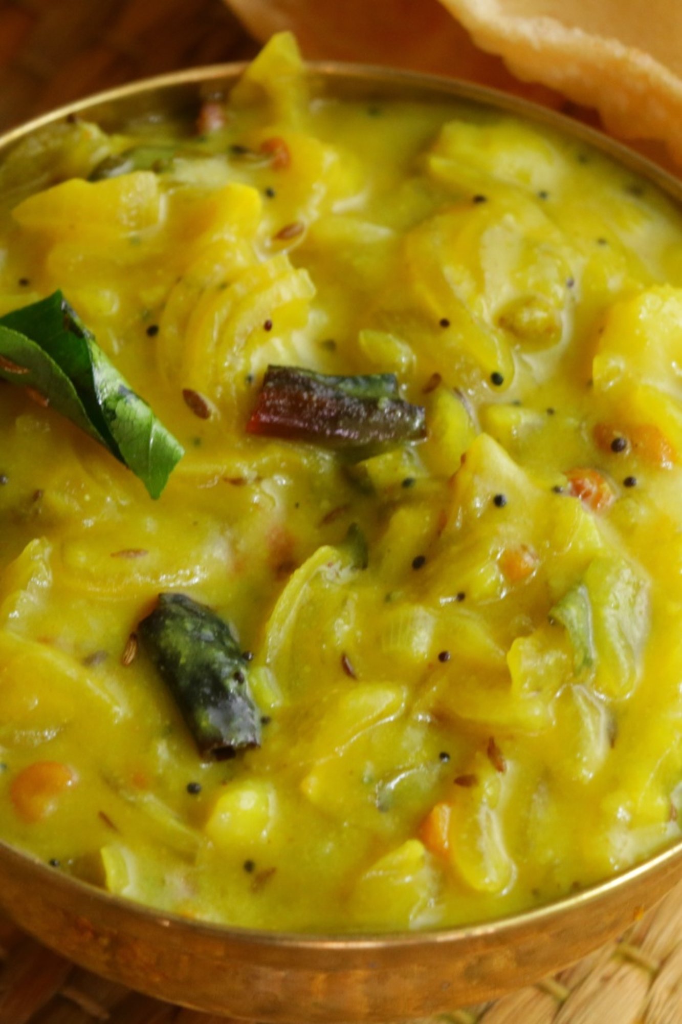Poori Curry