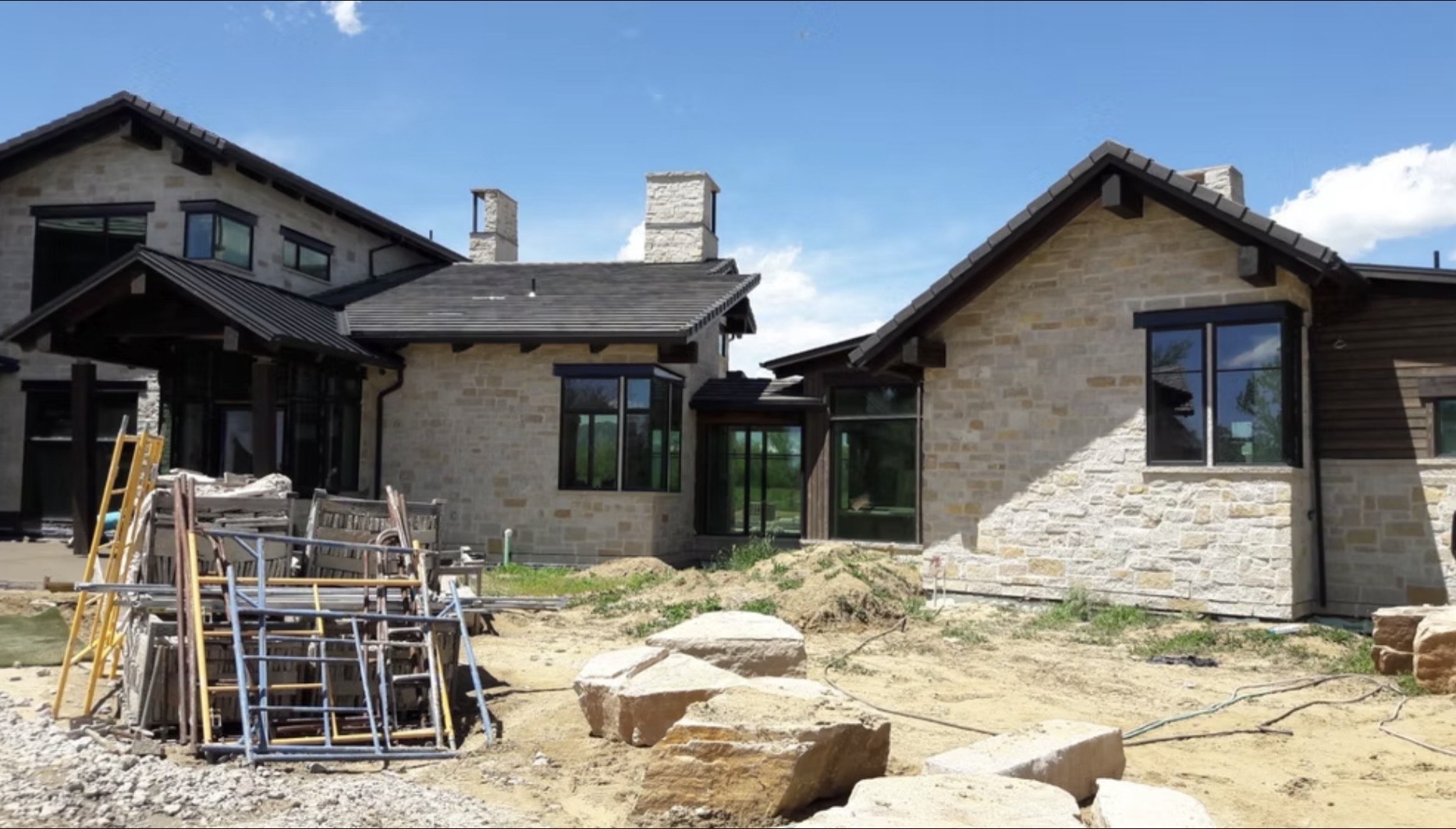 Simon's Construction Image