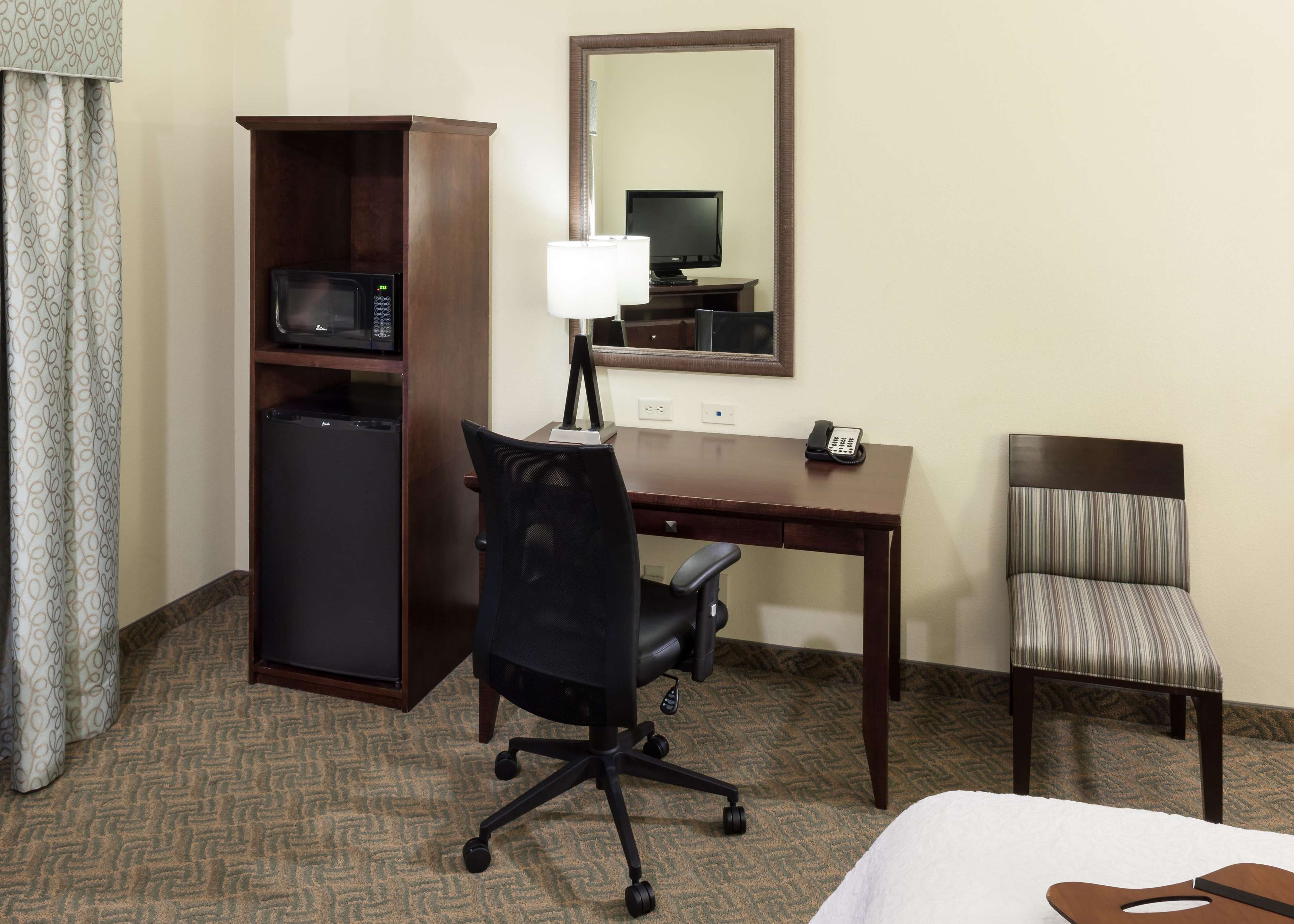 Hampton Inn & Suites Dallas-Arlington-South Photo