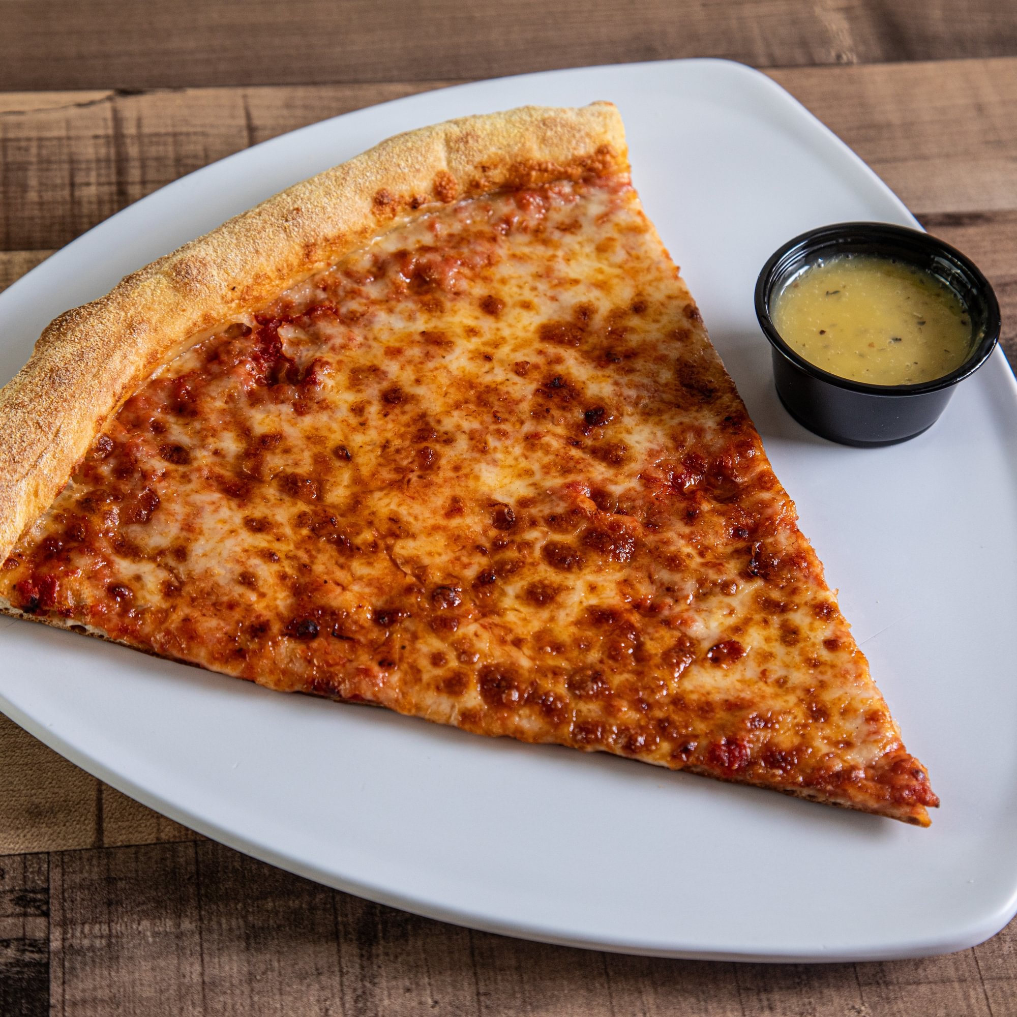 Cheese pizza slice