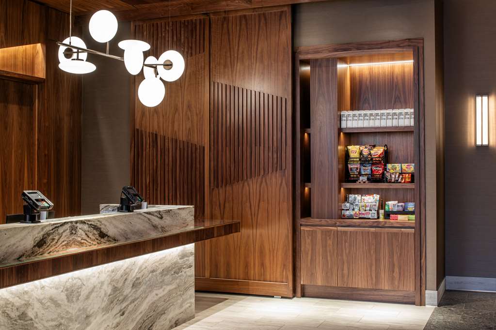 Hilton Vancouver Washington Image