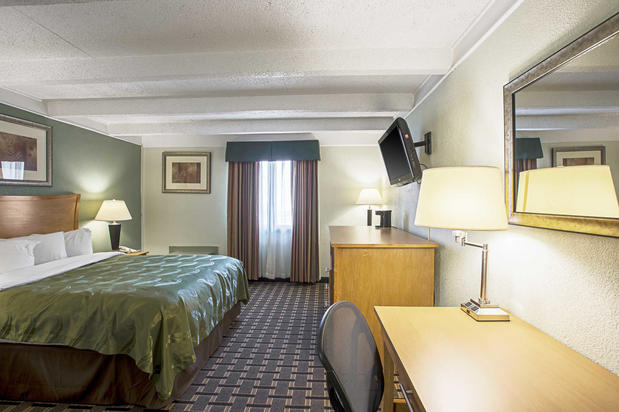 Images Quality Inn & Suites