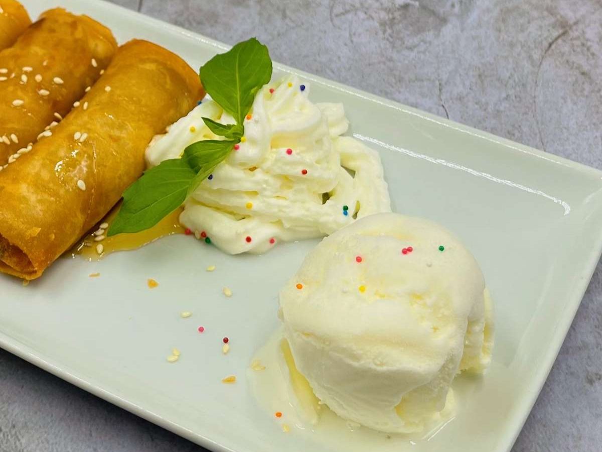 Fried Bananas W/ Icecream