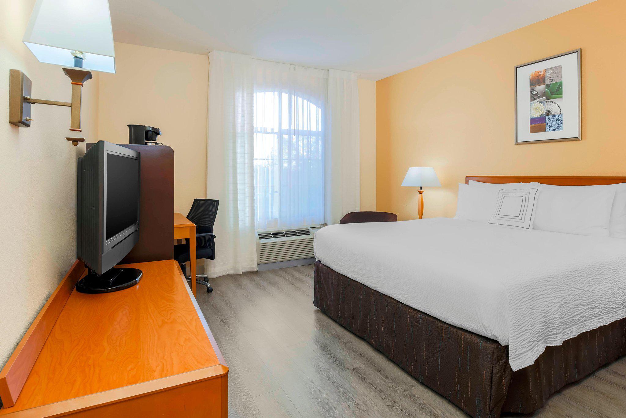 Fairfield Inn & Suites by Marriott Temecula Photo