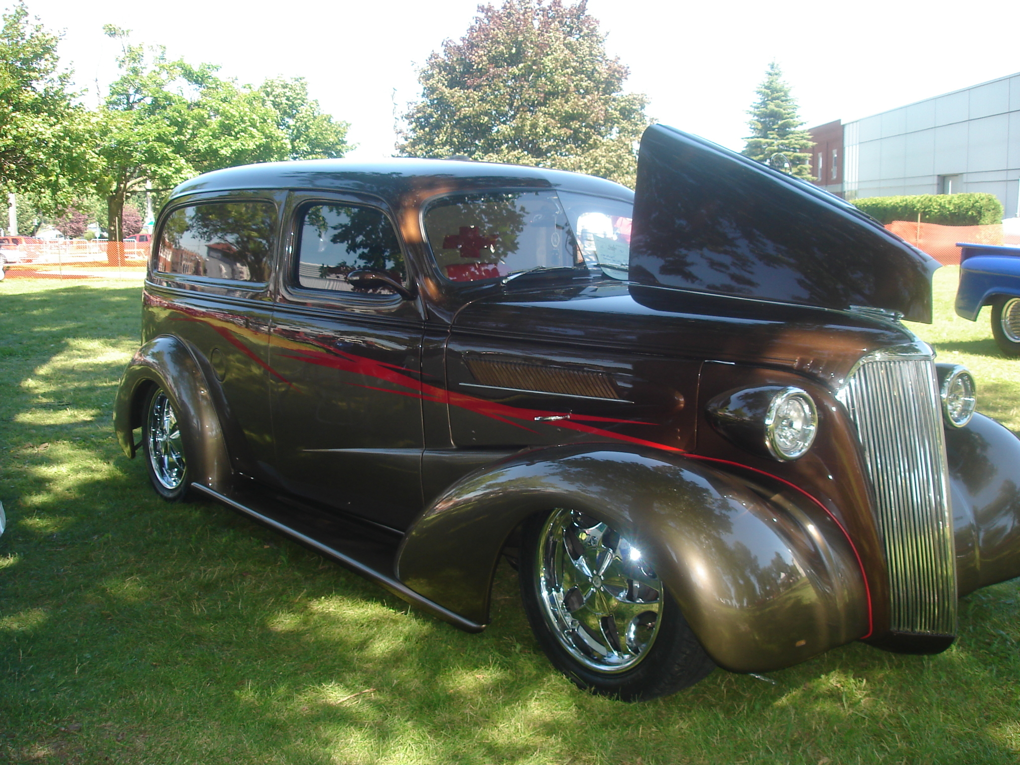 Images Auto 223 Inc