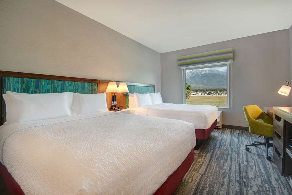 Hampton Inn & Suites Ontario Rancho Cucamonga Image