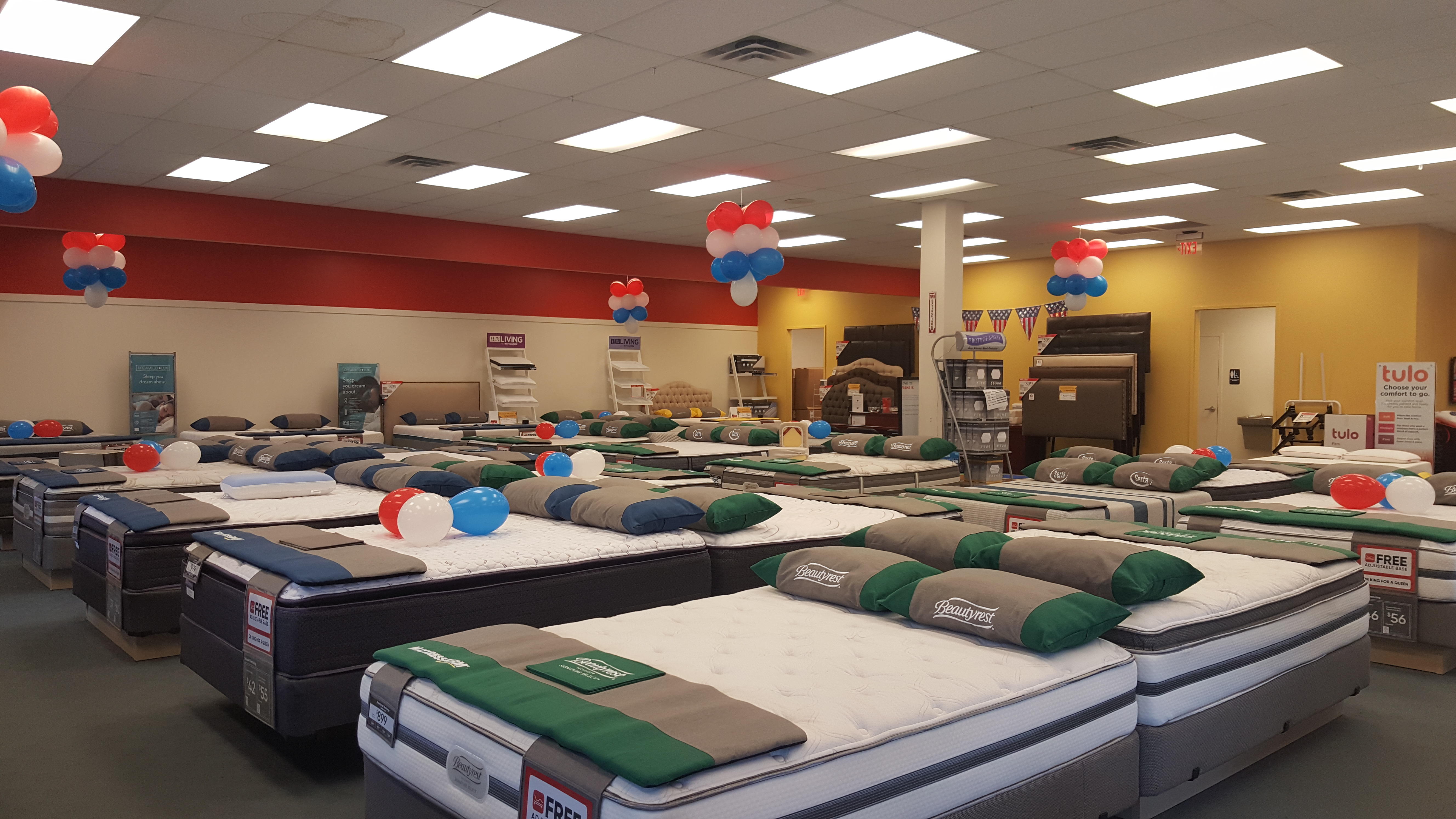 Mattress Firm Redmill Commons Photo