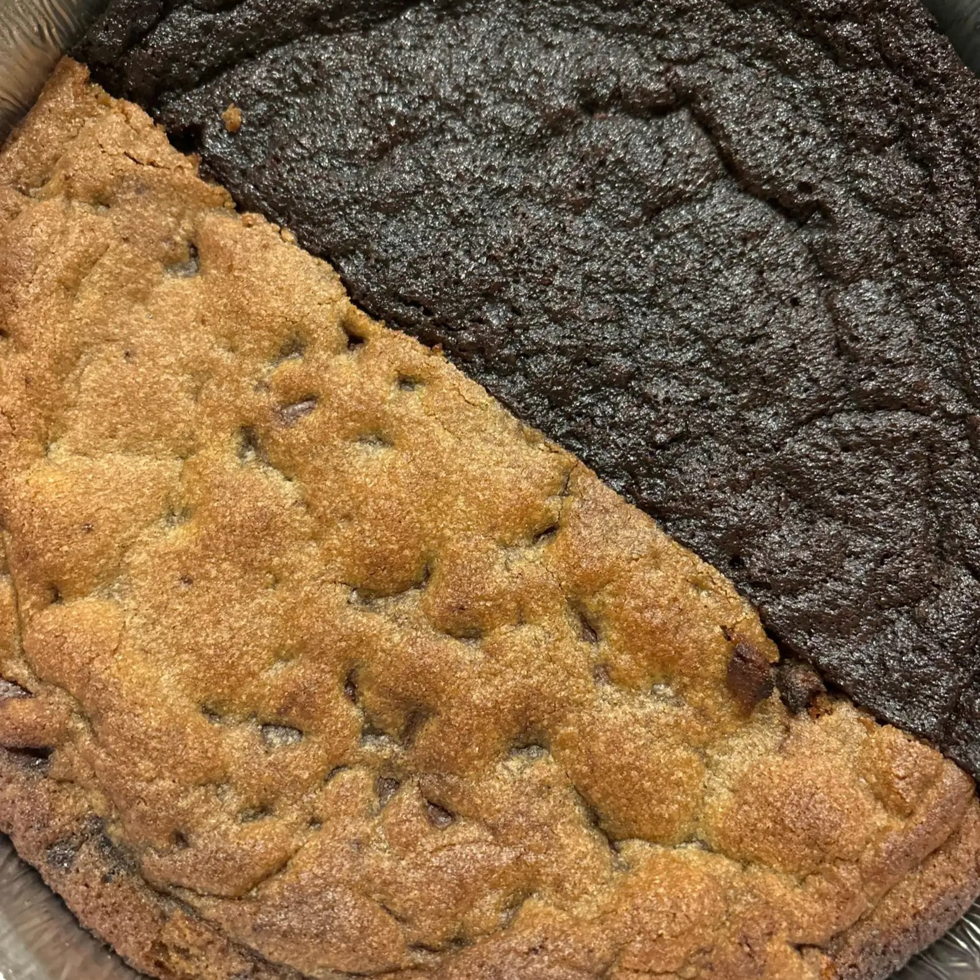 Family Pizza Brookie
