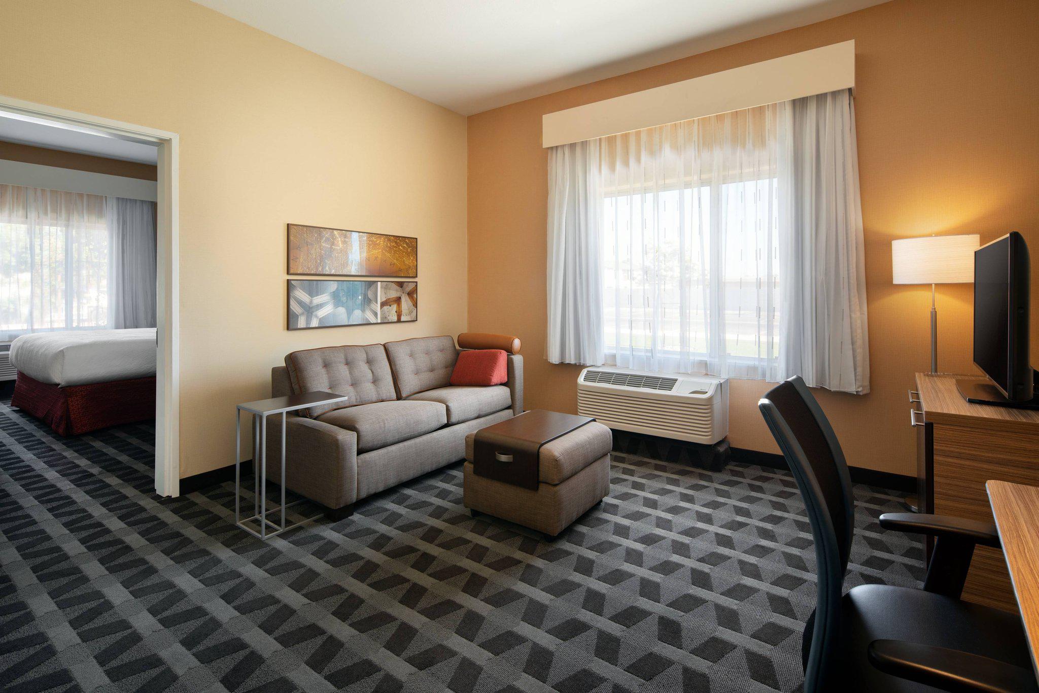 TownePlace Suites by Marriott Fresno Clovis Photo