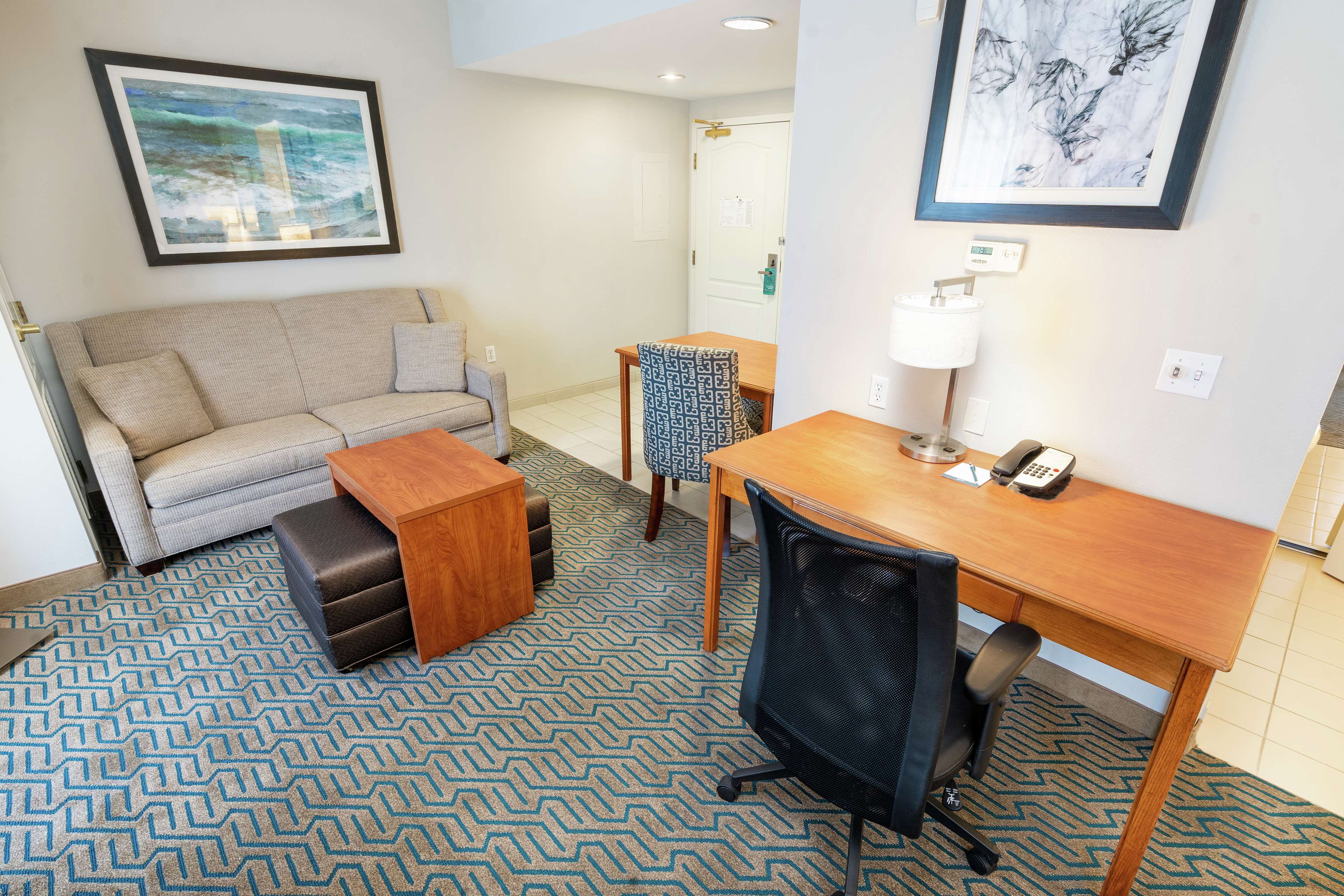 Guest room