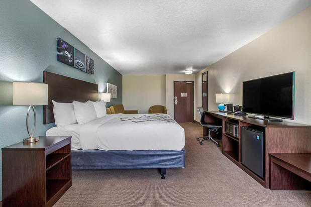 Images Sleep Inn & Suites Ankeny - Des Moines