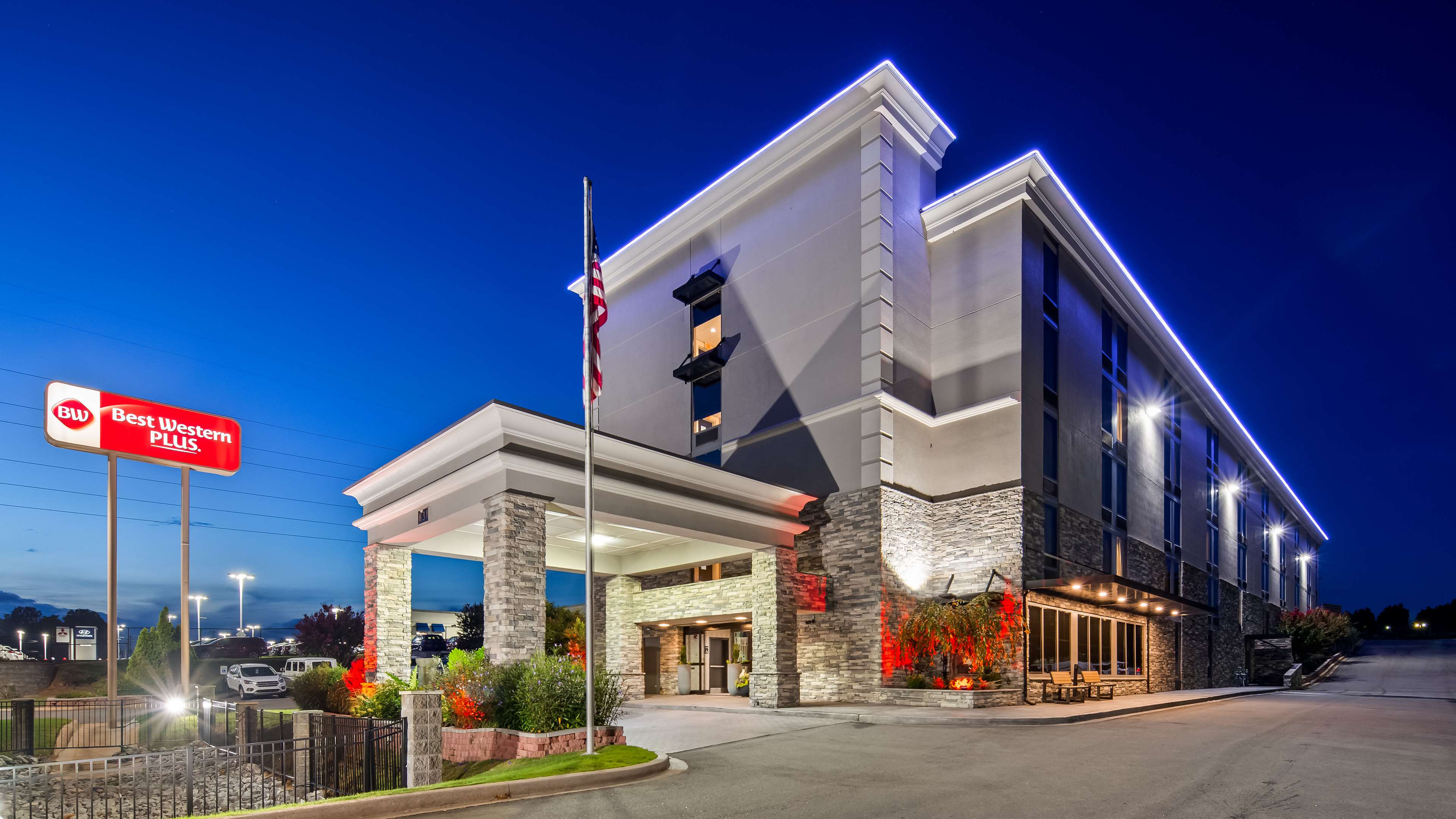 Best Western Plus Greenville I-385 Inn & Suites Photo